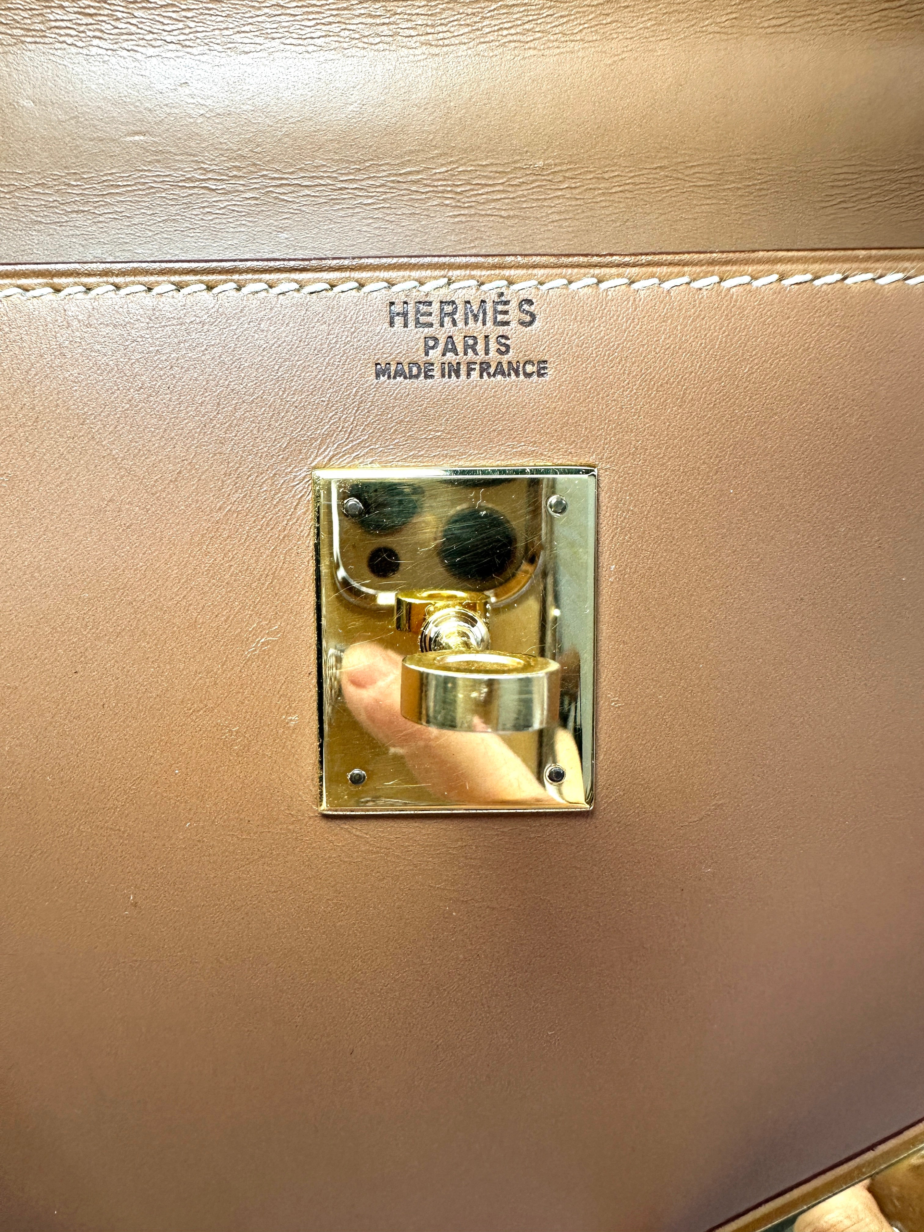 Hermès Kelly 32 Sellier Gold Box Calfskin GHW