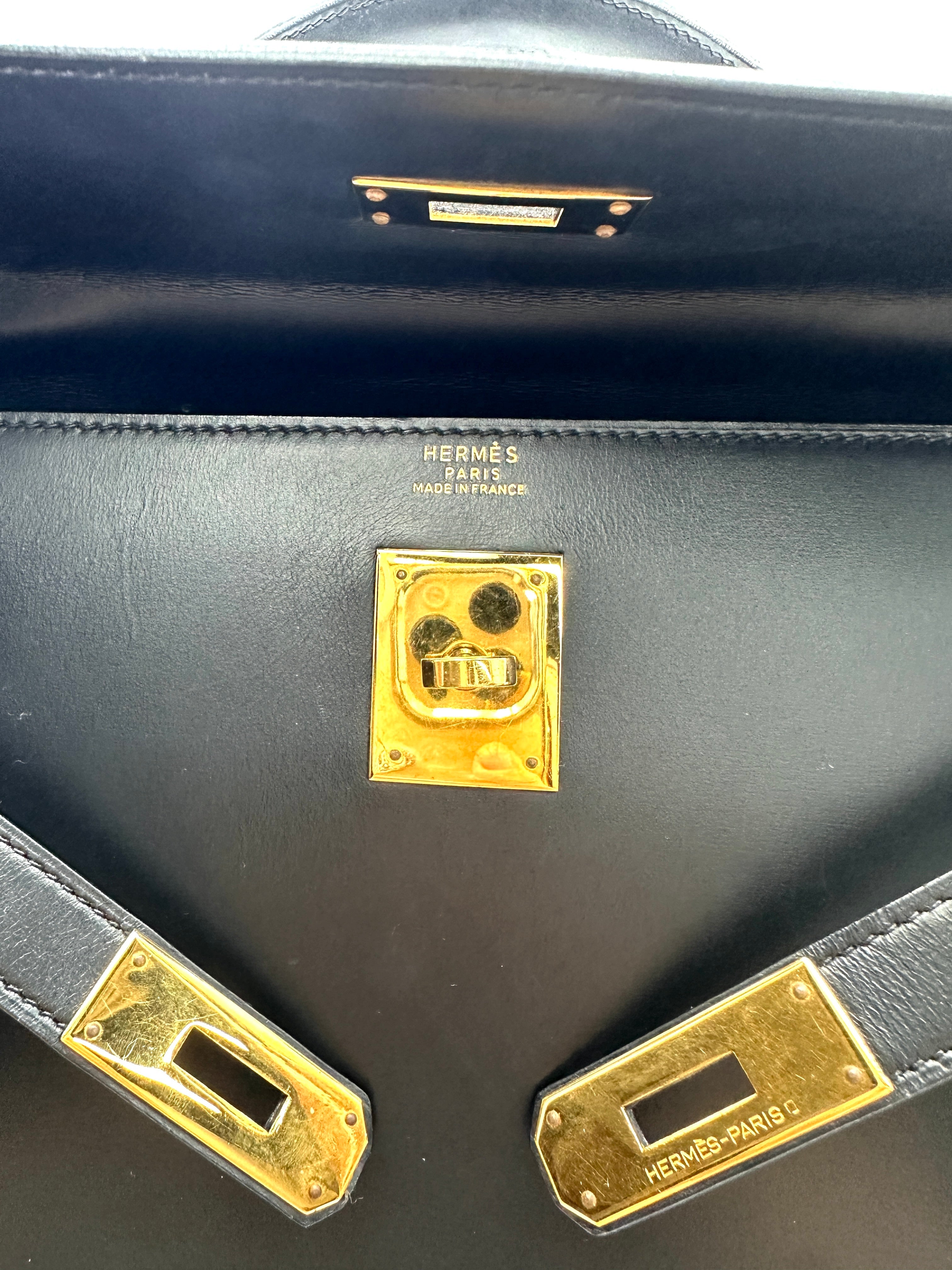 Hermès Kelly 32 Sellier Noir Box Calfskin GHW