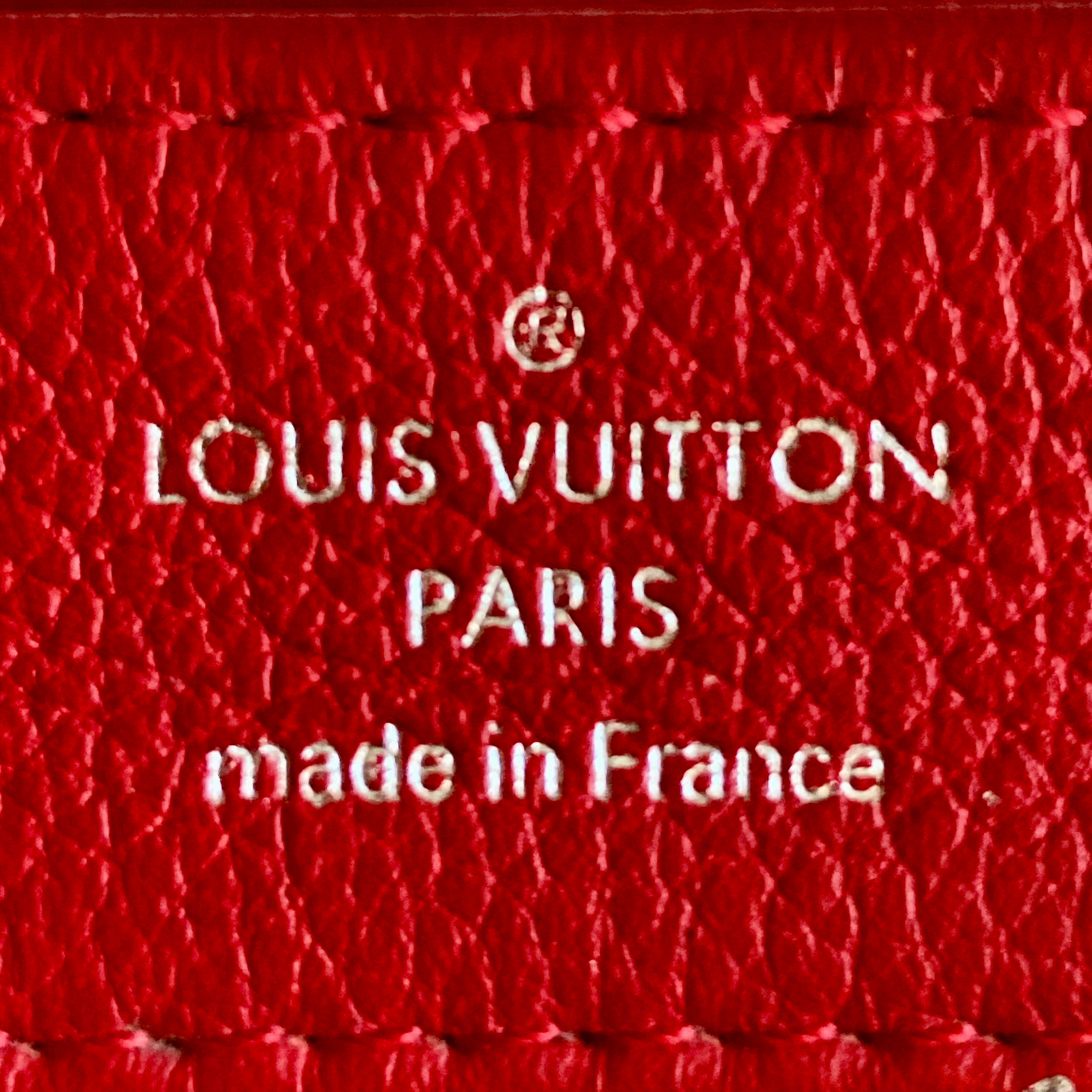Louis Vuitton Lock Me II Red
