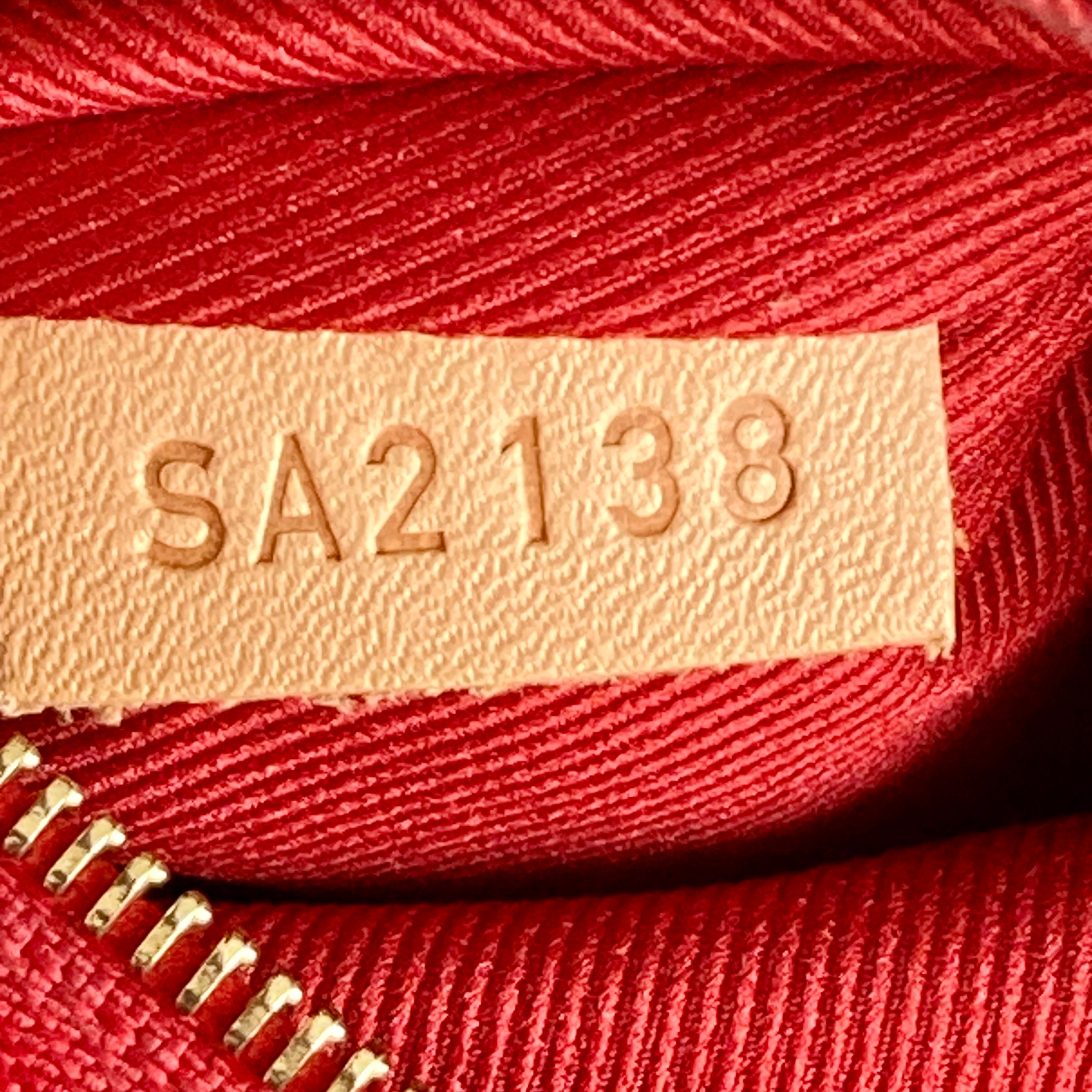 Louis Vuitton Montaigne BB Monogram Canvas