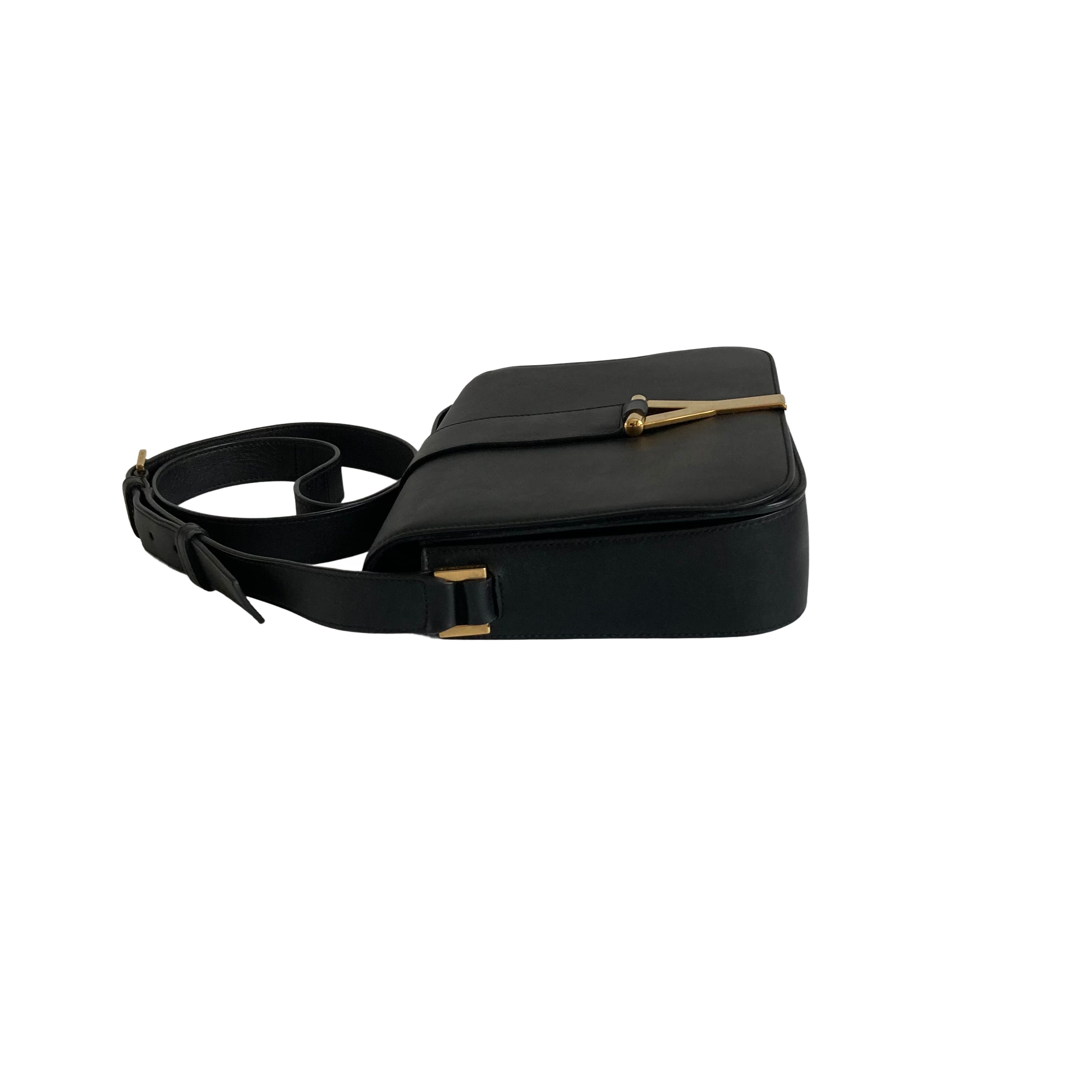 Saint Laurent Cabas Chyc Crossbody Bag Black