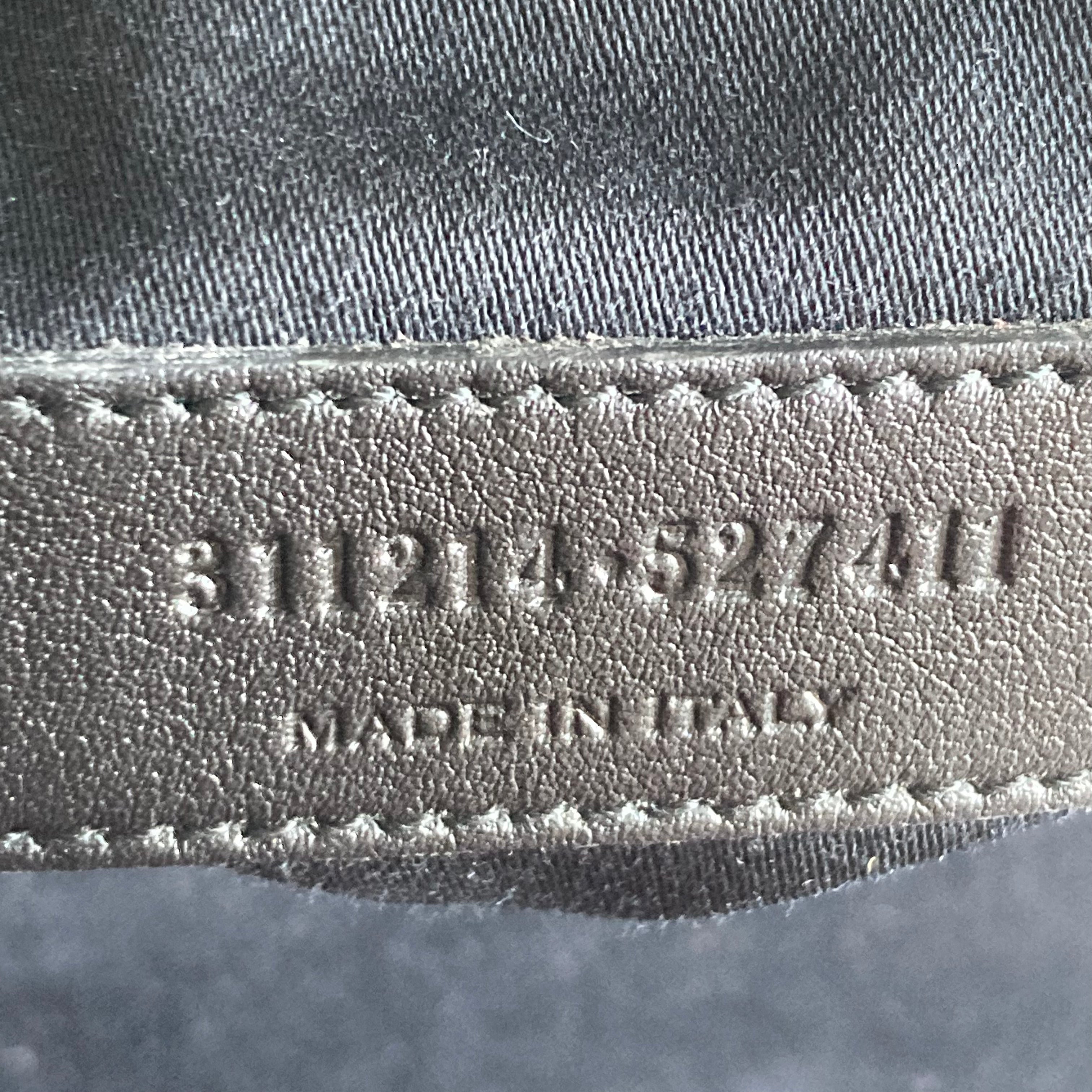 Saint Laurent Cabas Chyc Crossbody Bag Black