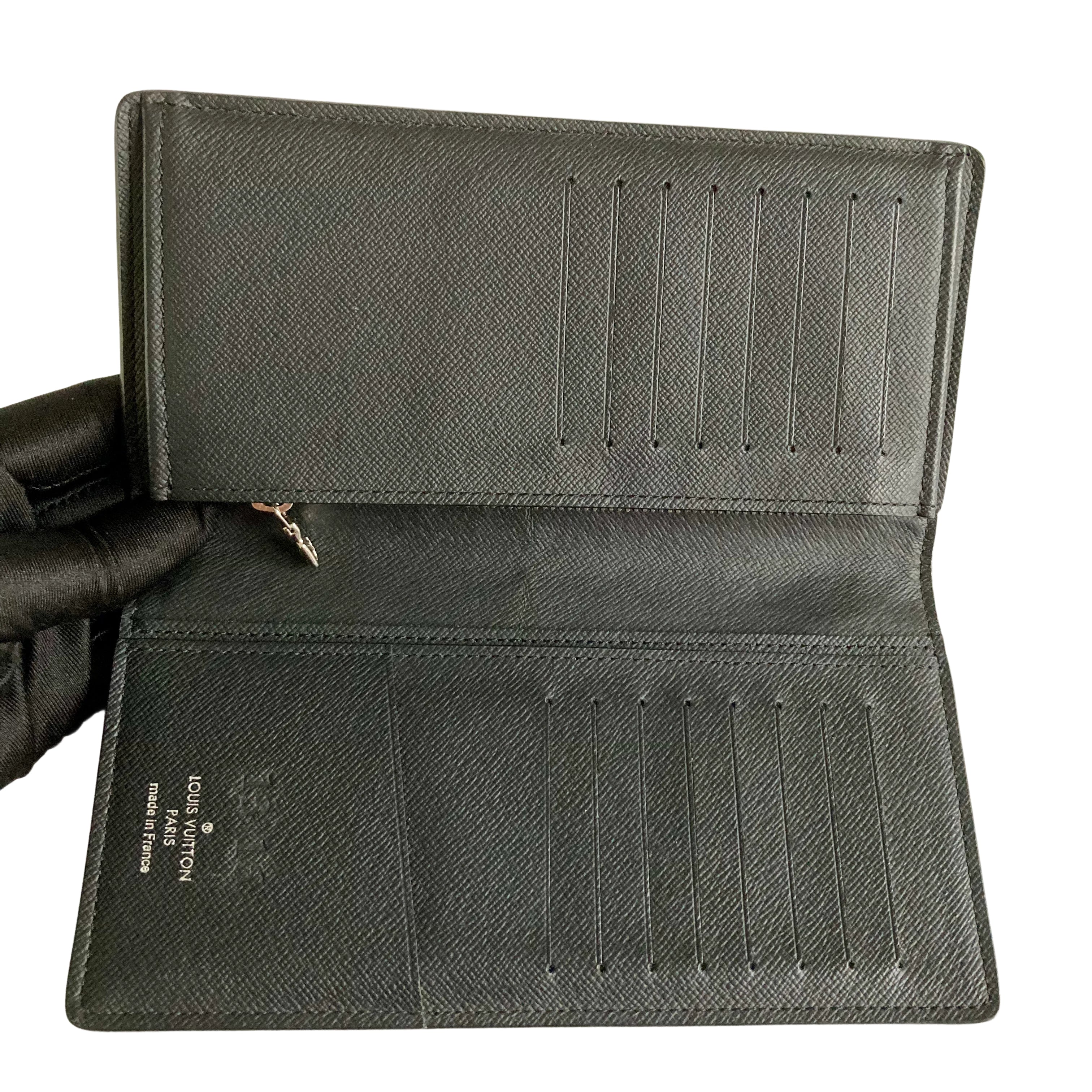 Louis Vuitton Taiga Leather Brazza Wallet Black