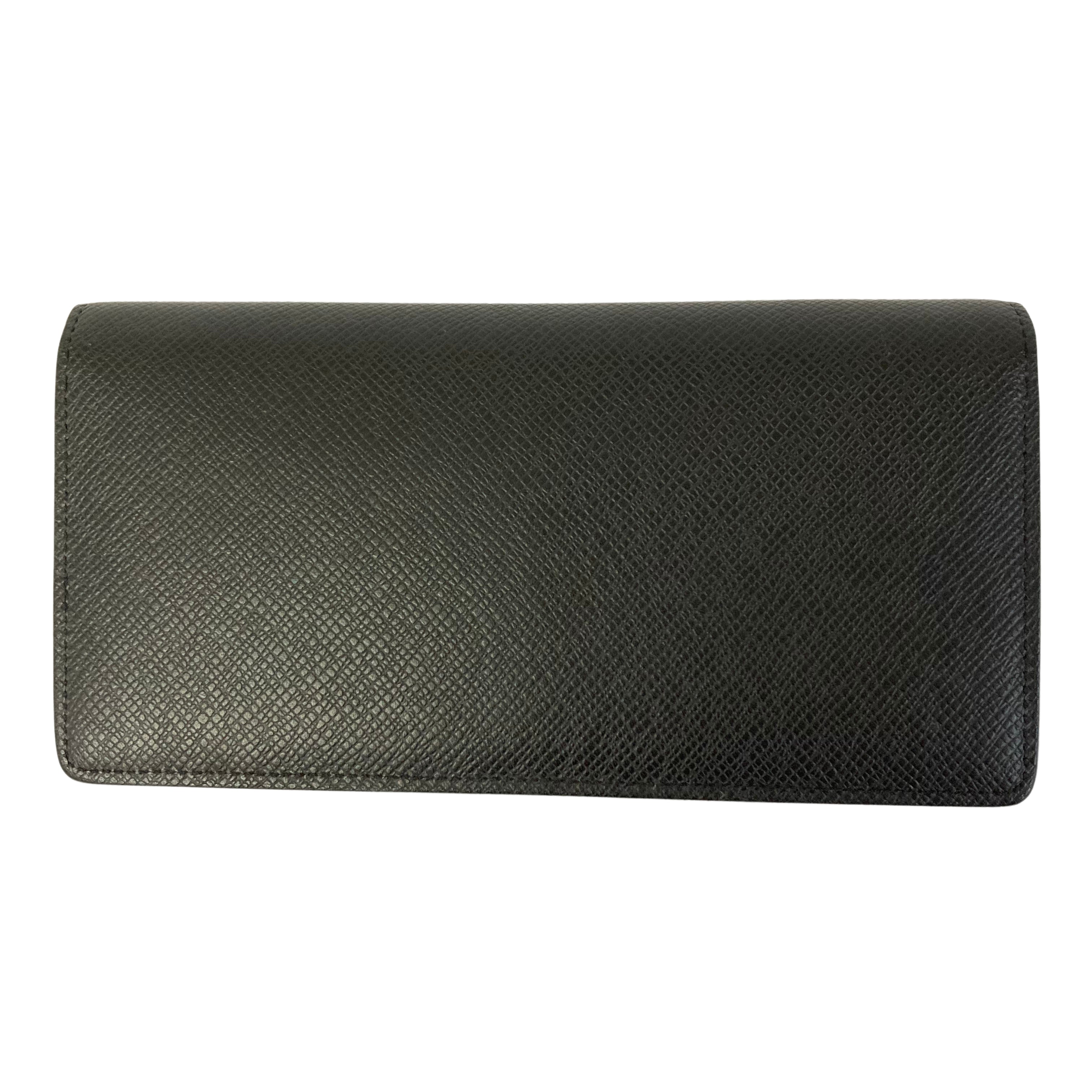 Louis Vuitton Taiga Leather Brazza Wallet Black