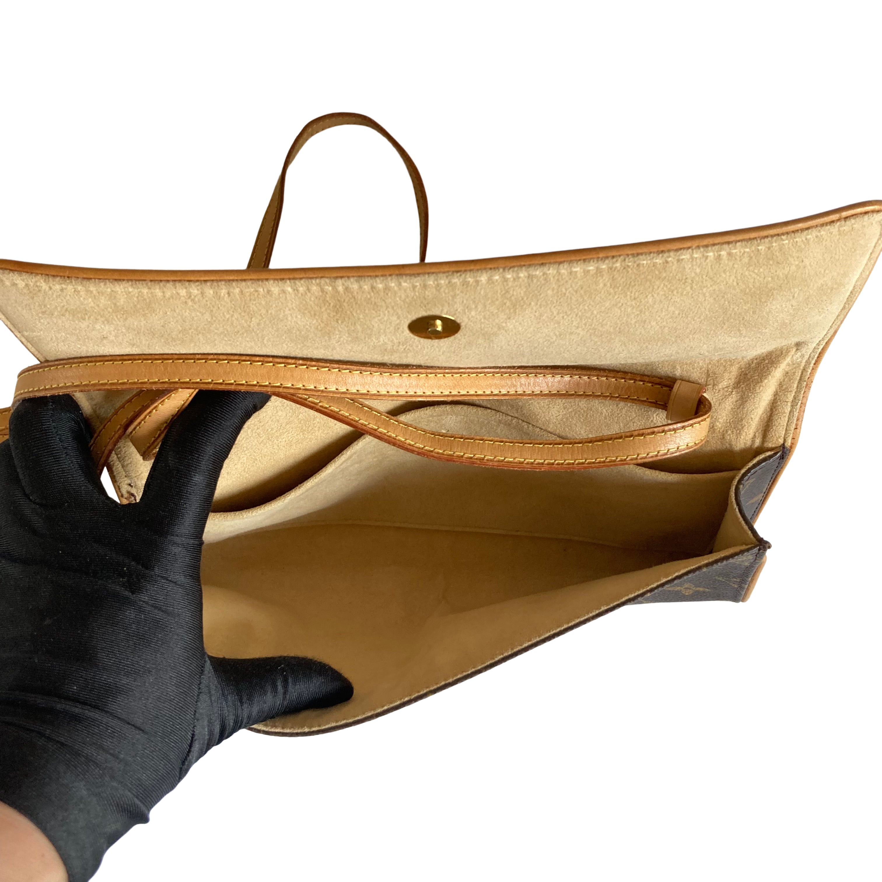 Louis Vuitton Pochette Twin Shoulder Bag