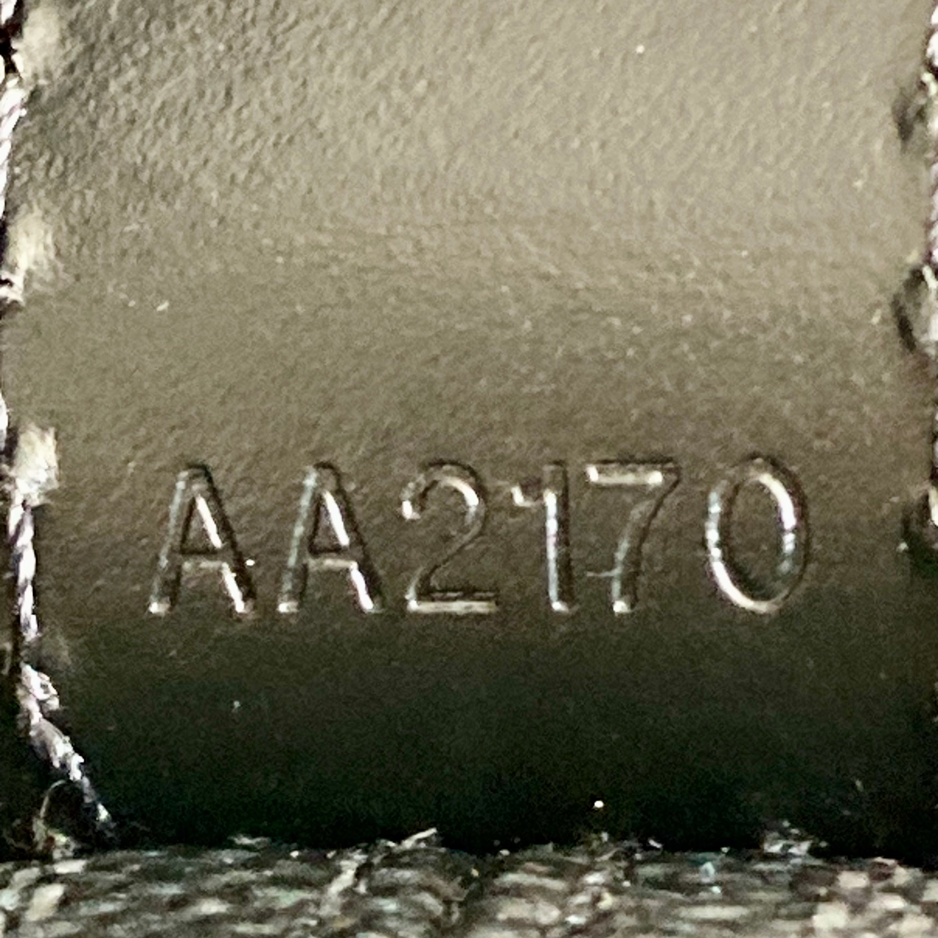 Louis Vuitton Damier Graphite Neo Greenwich Weekeender Bag