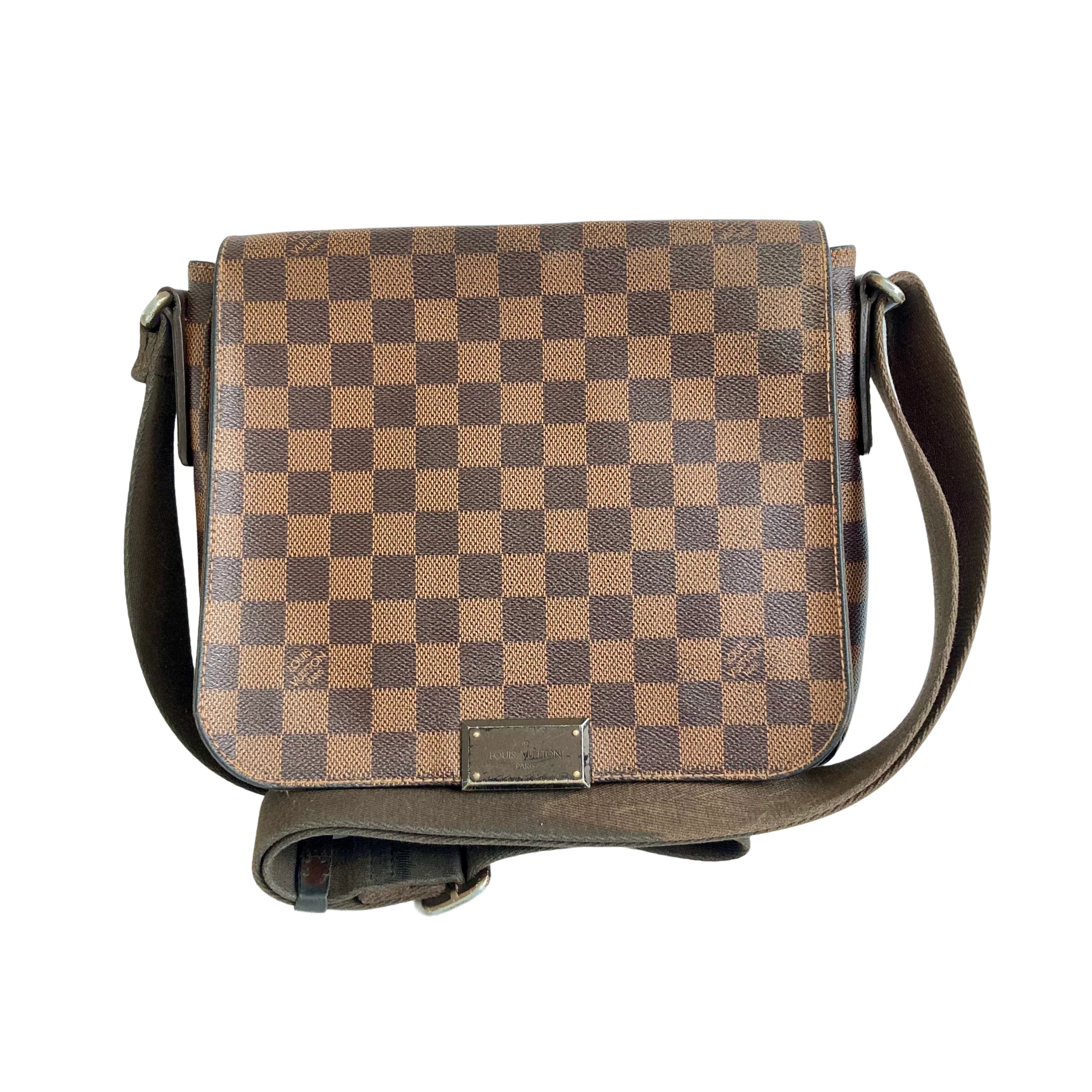 Louis Vuitton Messenger Bag (Damier Ebene Canvas)