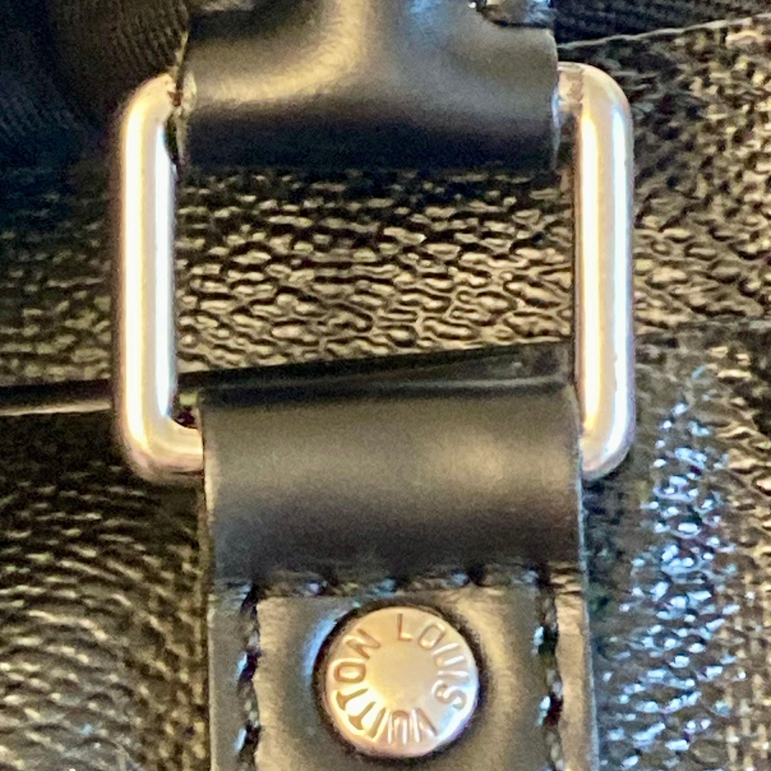 Louis Vuitton Damier Graphite Porte-Documents Voyage