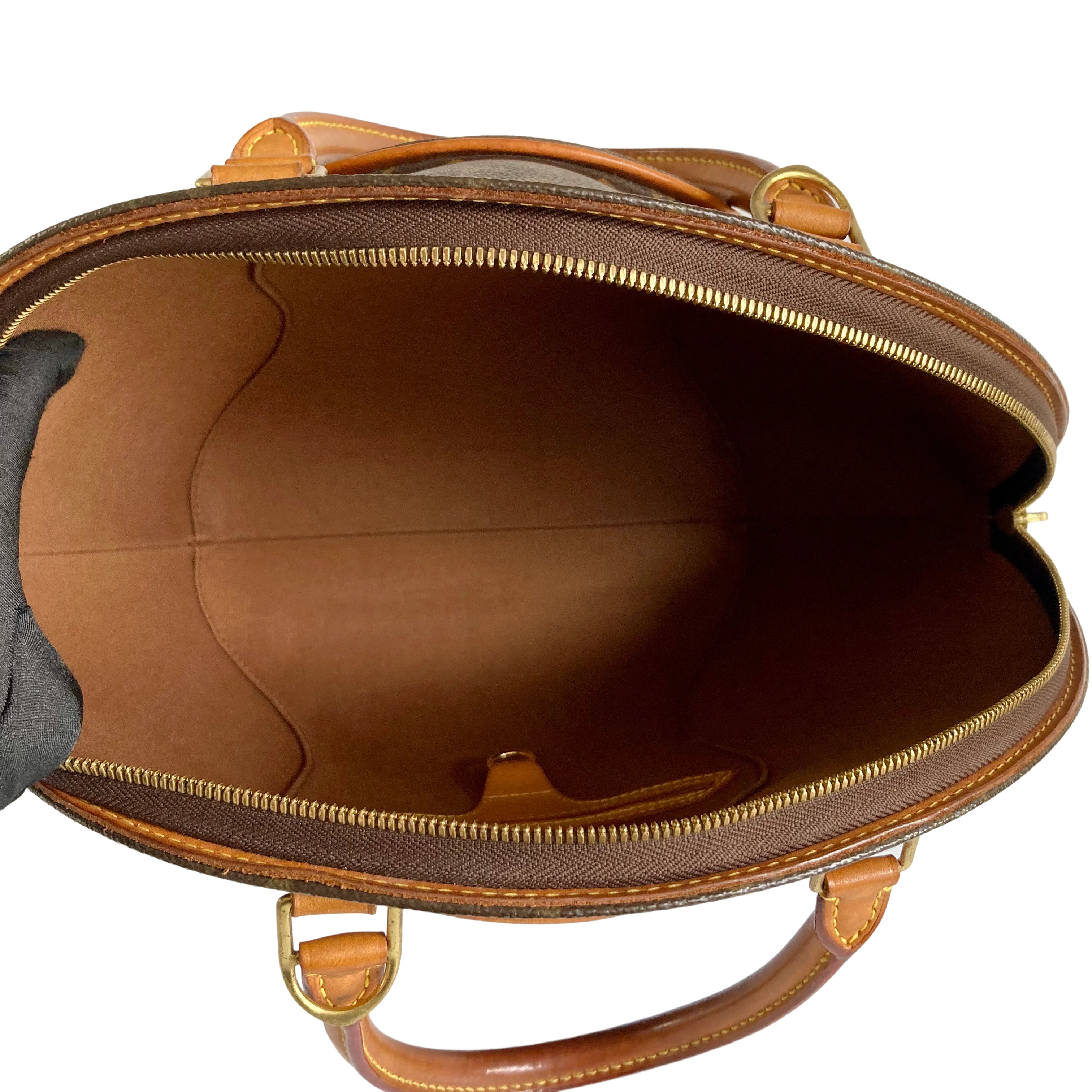 Louis Vuitton Monogram Canvas Ellipse MM