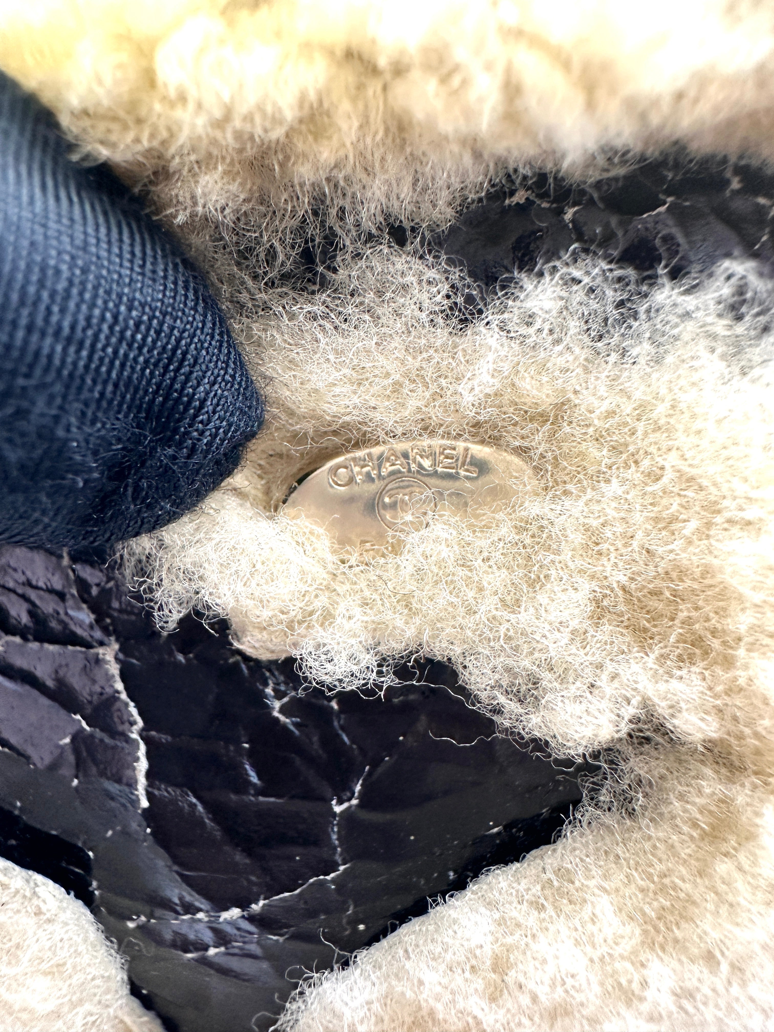 Chanel Black Shiny Crumpled Sheepskin Shearling Round Cluch Bag with Chain