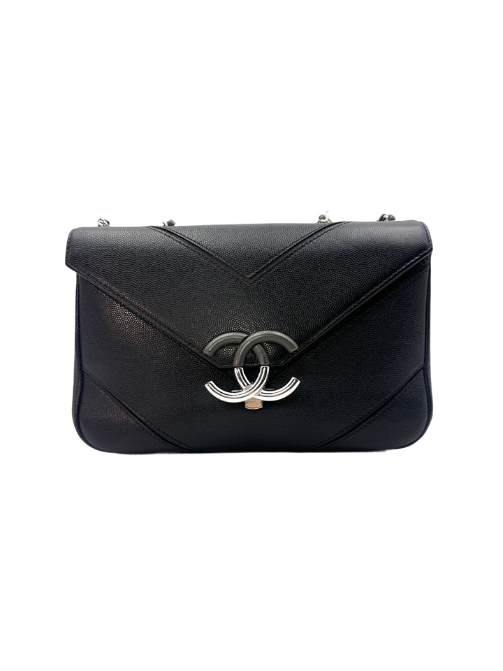 Chanel Cuba Collection Black Macro Chevron Quilted Leather Chain Flap Bag