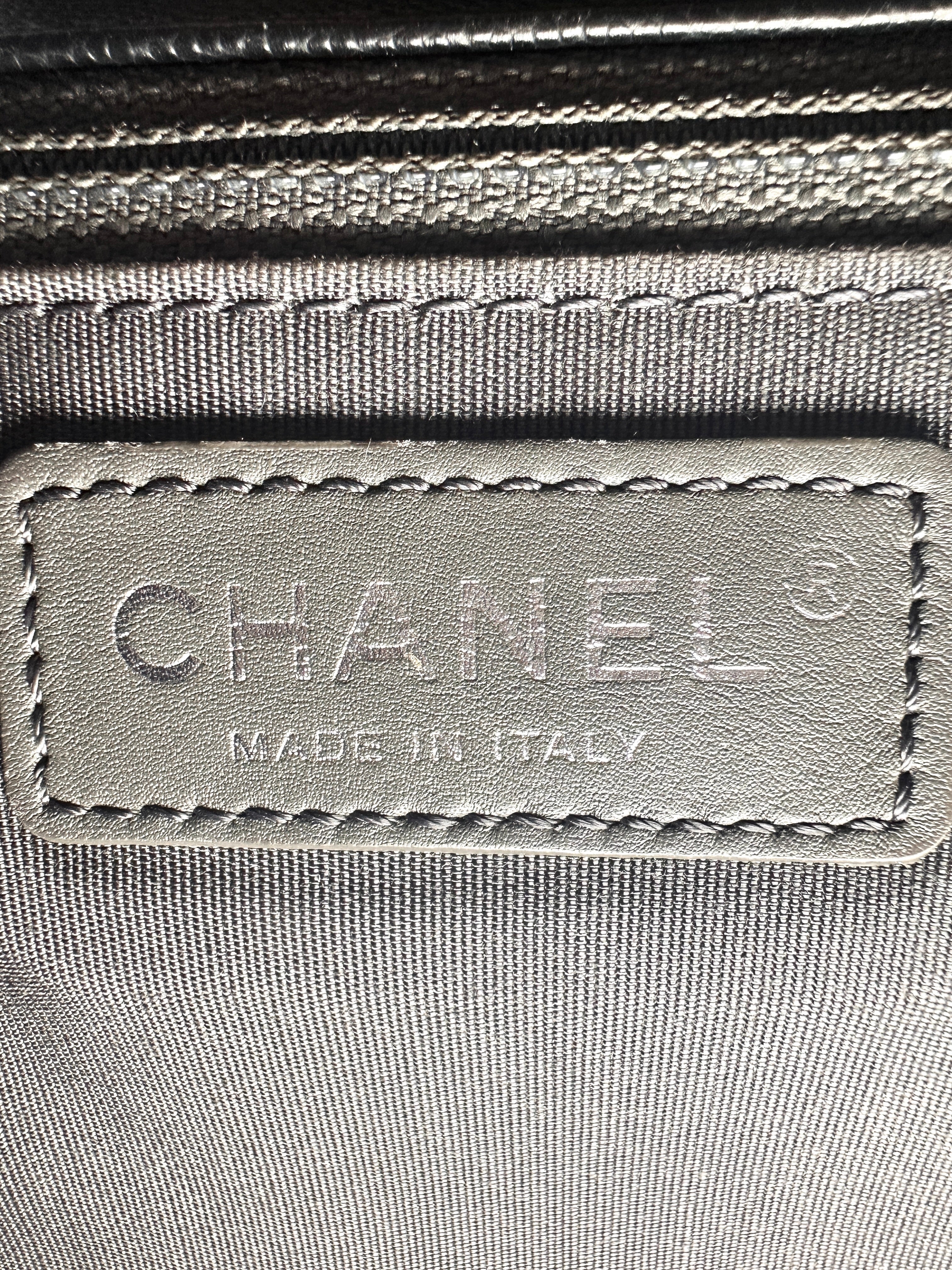 Chanel Cuba Collection Black Macro Chevron Quilted Leather Chain Flap Bag