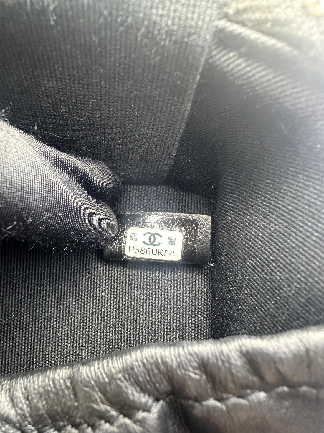 Chanel 25A Metiers d'Art Handle Vanity Case