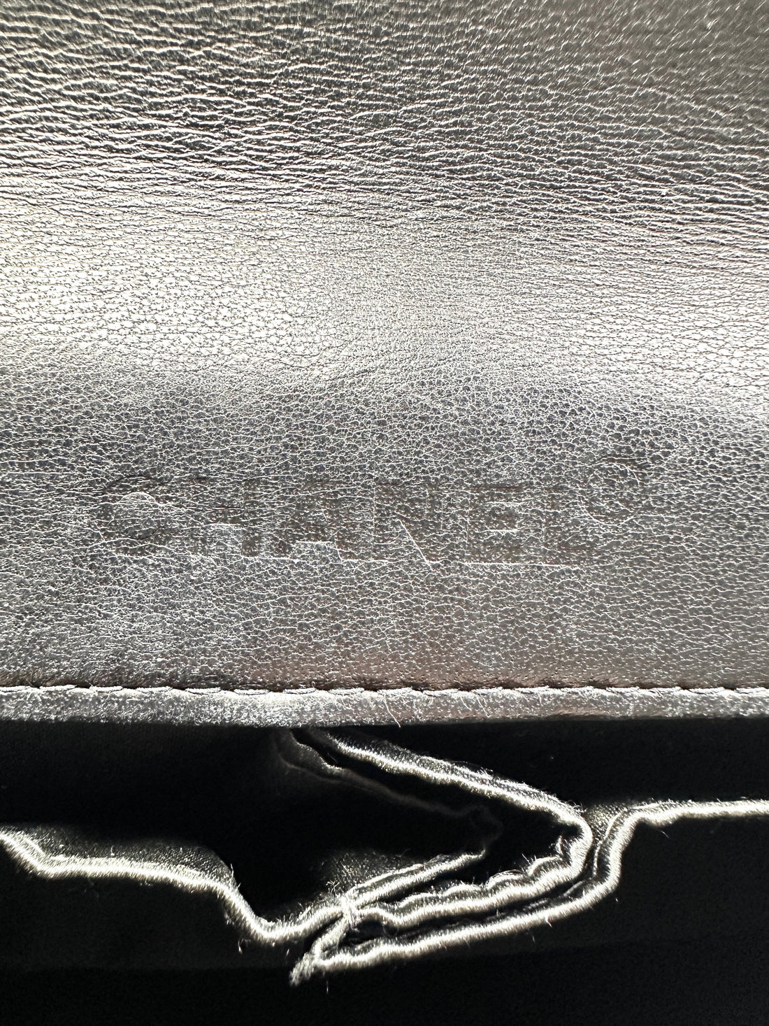 Chanel Chocolate Bar Black Patent Leather Chain Shoulder Bag