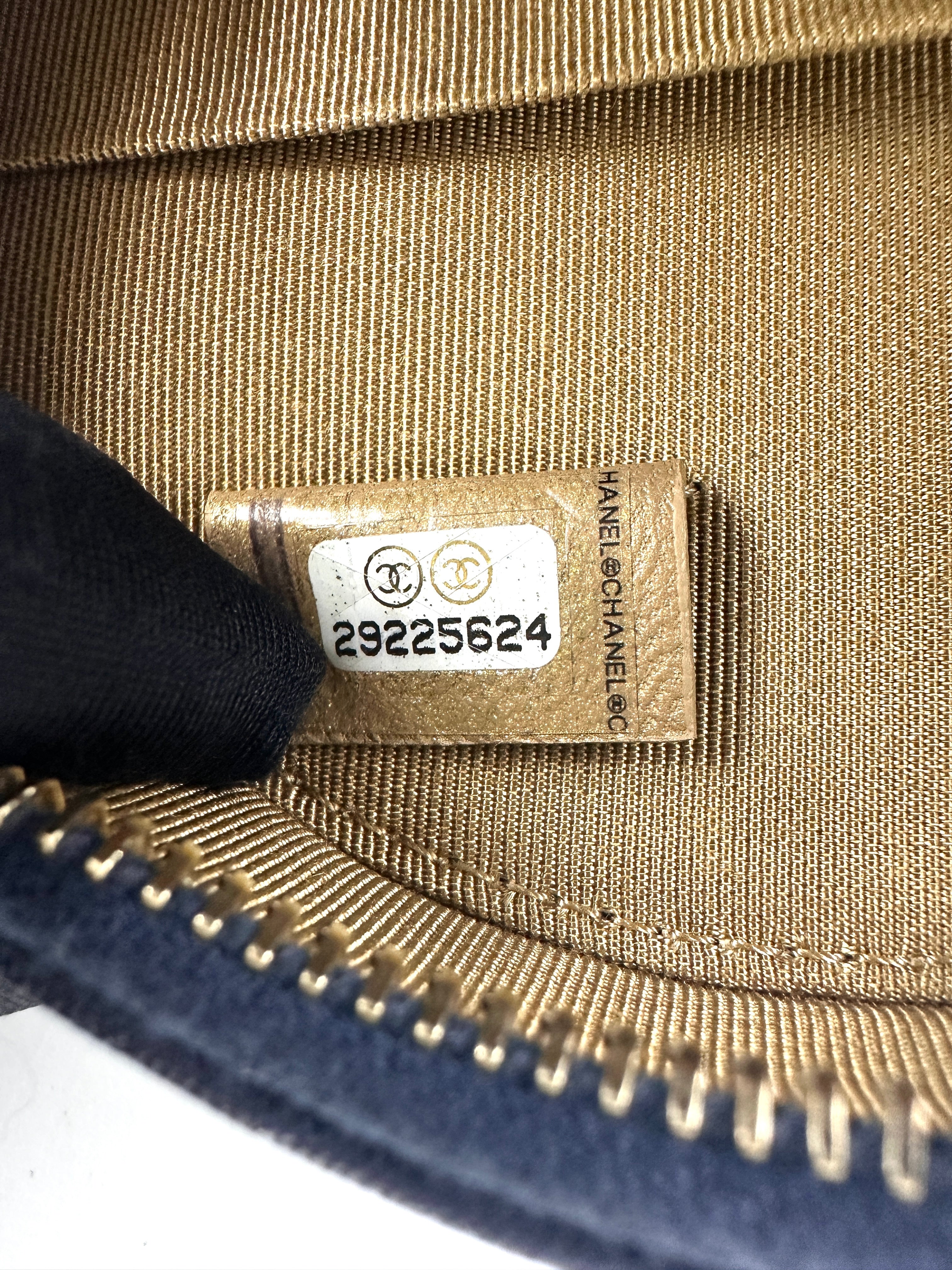 Chanel Chic Pearls Navy Quilted Leather Round Clutch