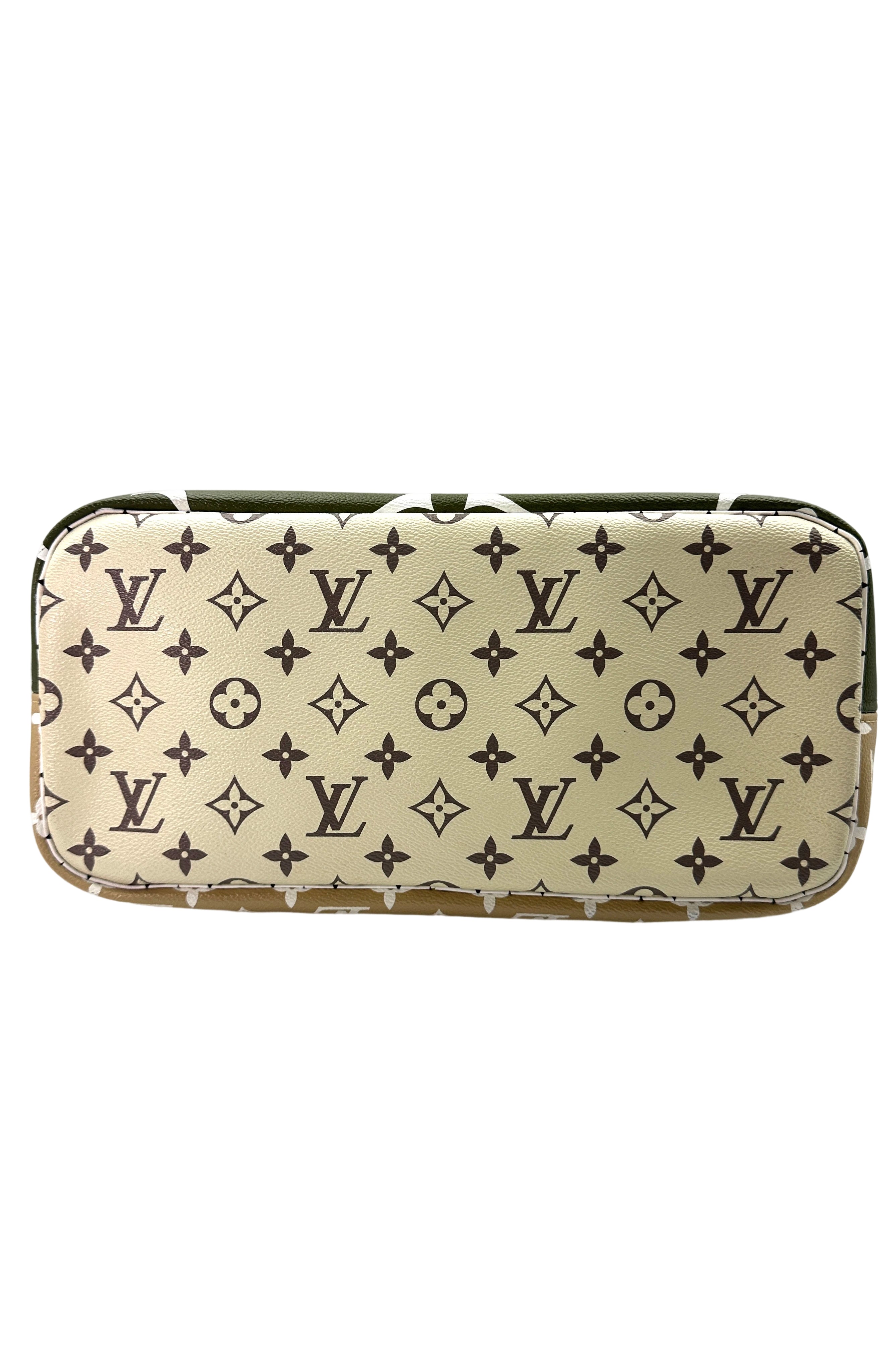 Louis Vuitton Summer 2019 Neverfull MM Green/White Giant Monogram Leather Handle Bag With Pouch