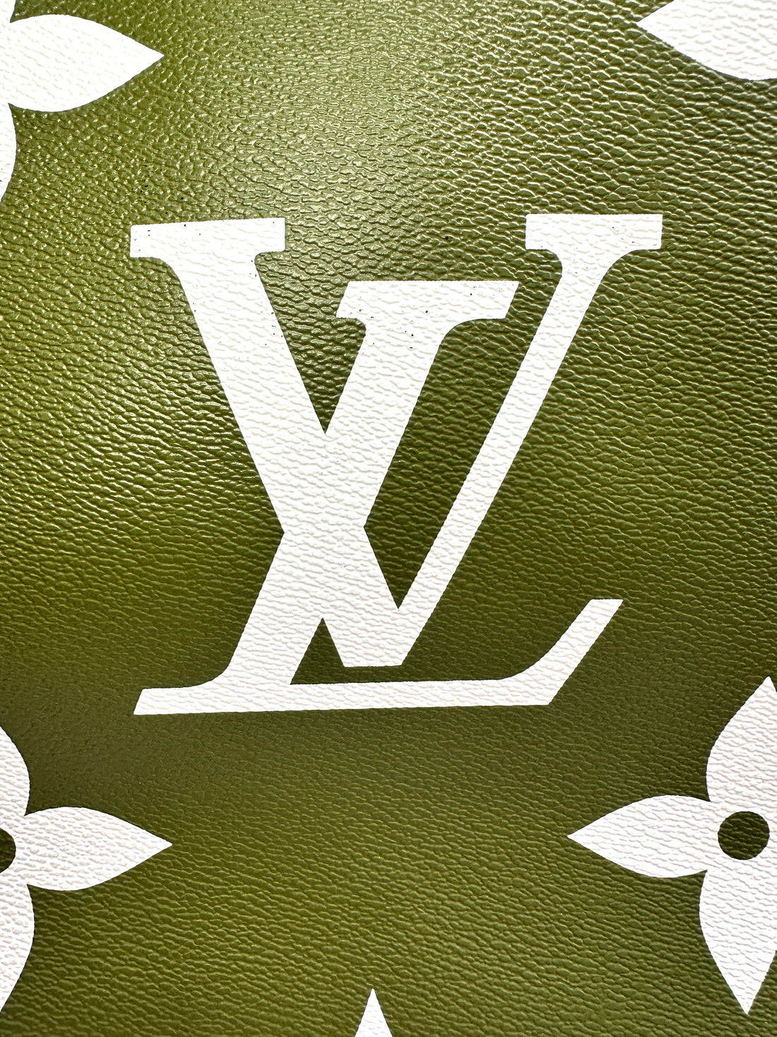 Louis Vuitton Summer 2019 Neverfull MM Green/White Giant Monogram Leather Handle Bag With Pouch
