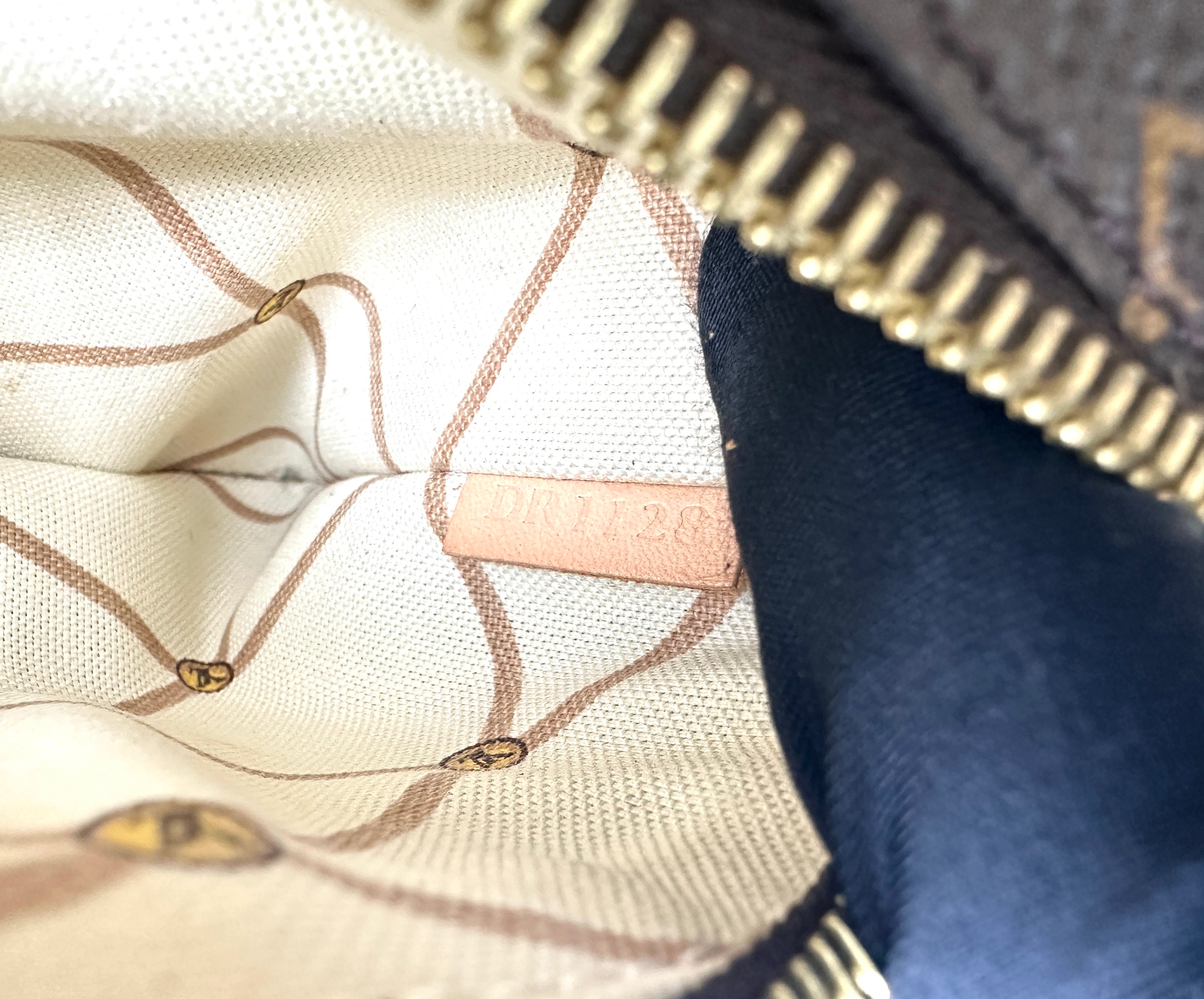 Louis Vuitton Monogram Summer Trunk Pochette Metis