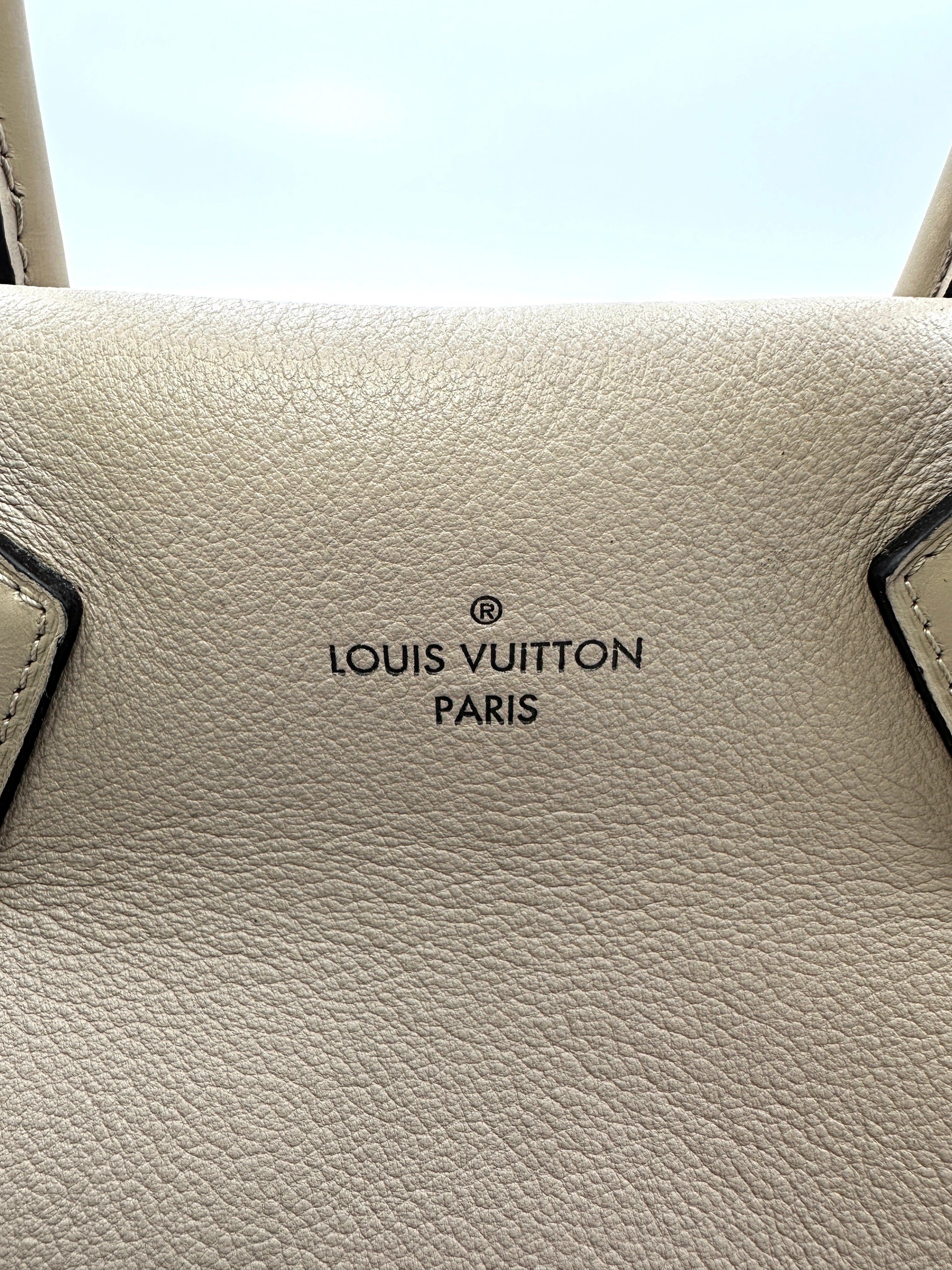 Louis Vuitton W Beige Veau Cachemire Leather Handle Bag