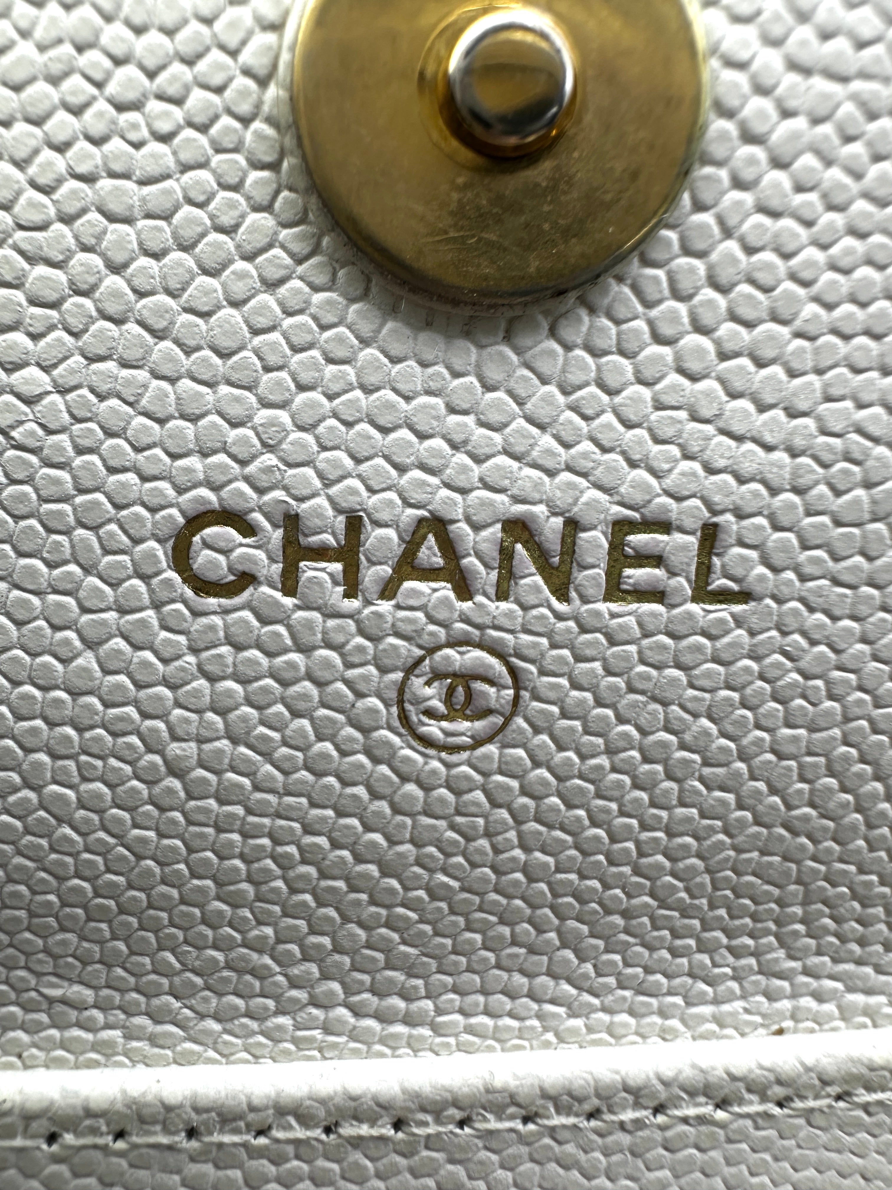 Chanel 22A White Quilted Leather Mini Wallet On Chain With Gold Hardware