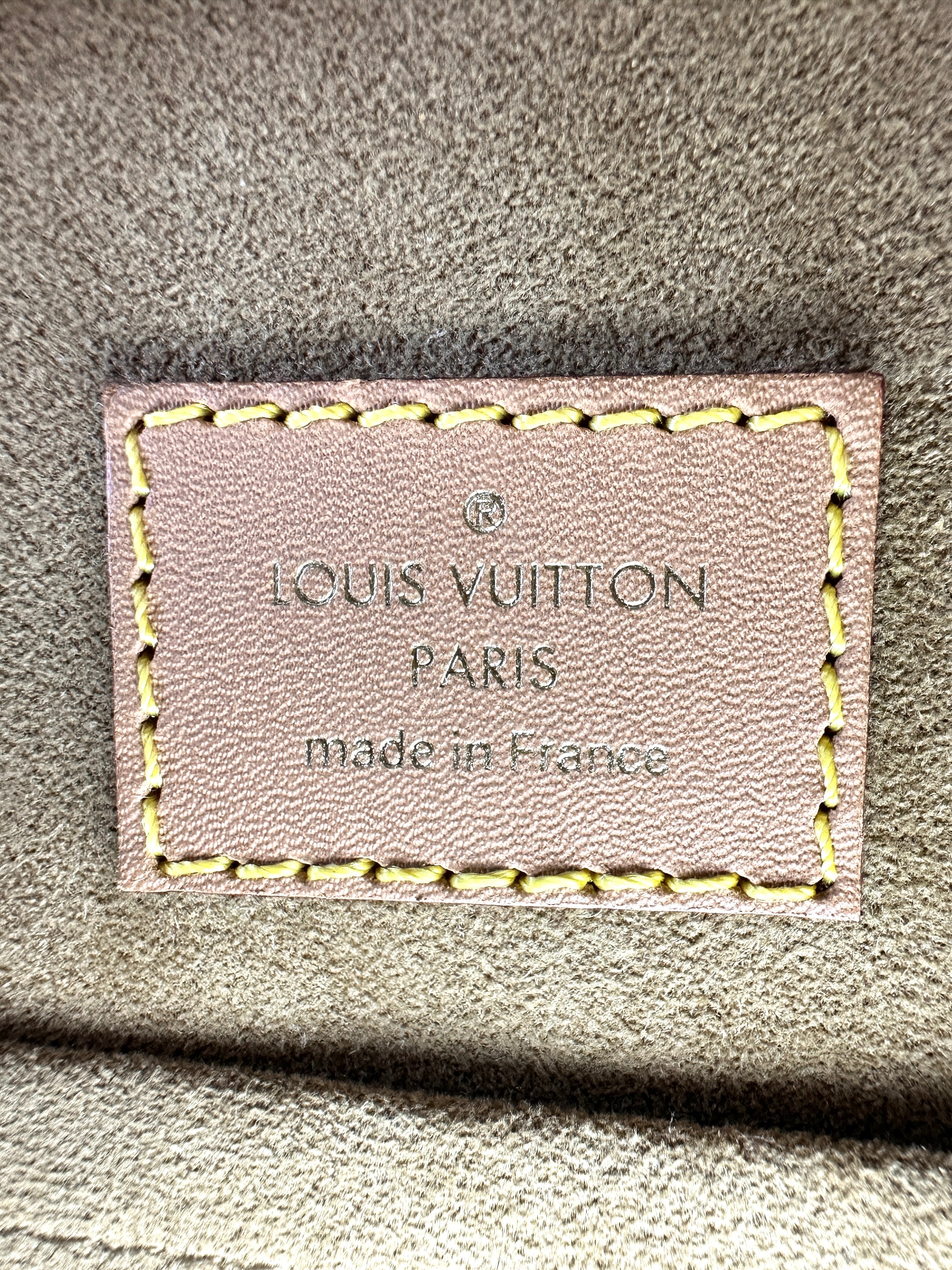 Louis Vuitton Boite Chapeau Souple PM Monogram Canvas Shoulder Bag