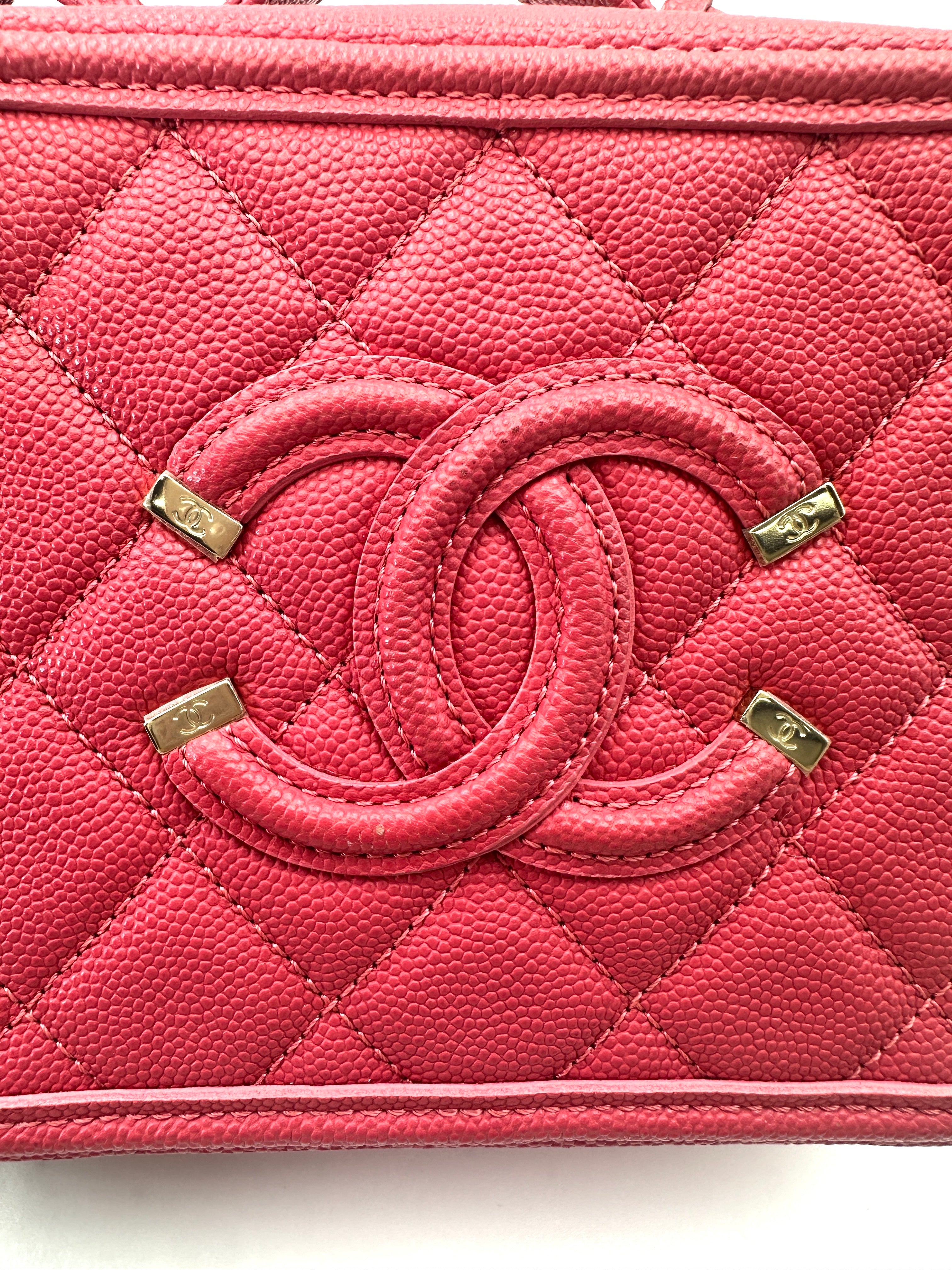 Chanel CC Filigree Red Quilted Leather Top Handle Vanity Case