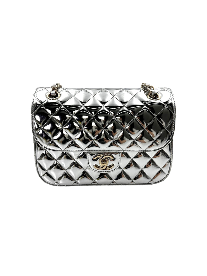 Chanel Hollywood Boulevard Flap Silver Mirror Leather Shoulder Bag With Star Coin Purse