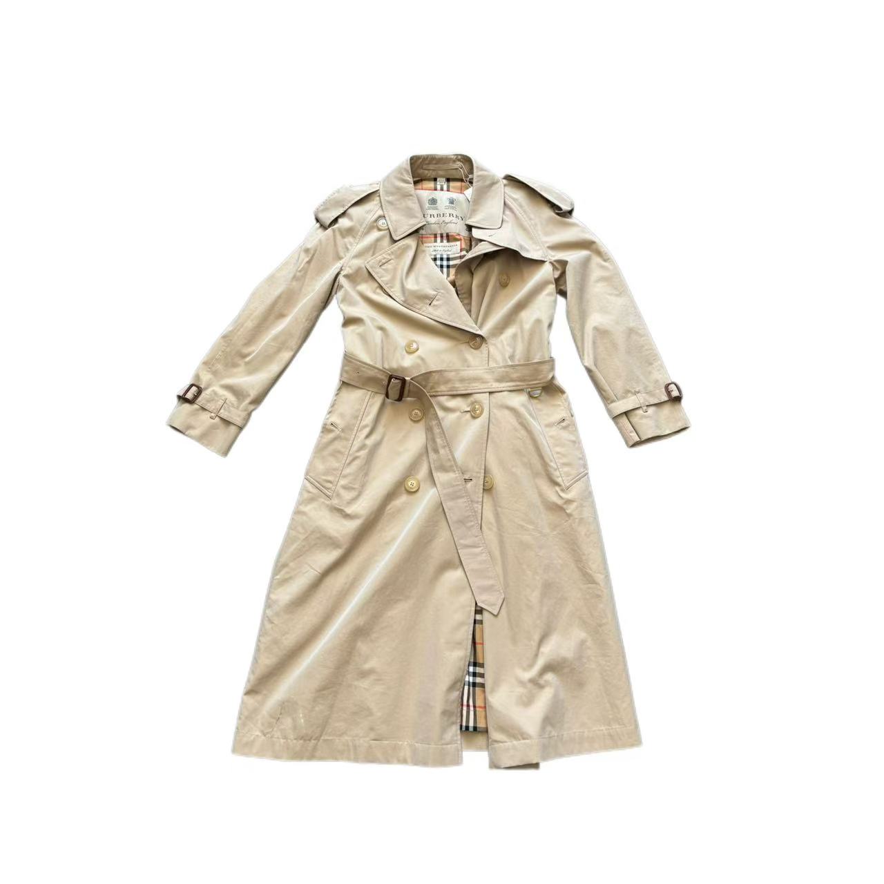 Burberry Trench coat