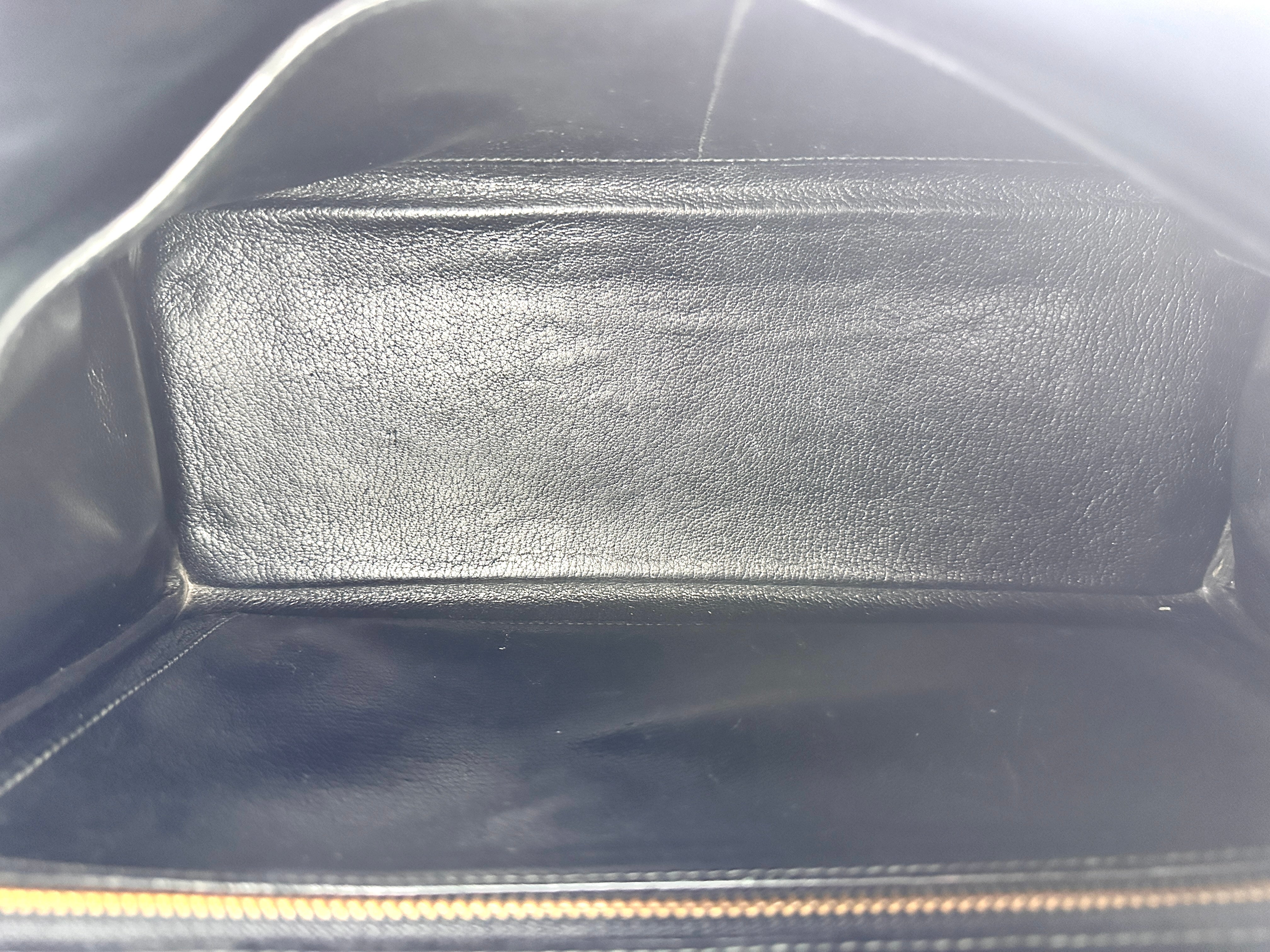 Hermès Kelly 32 Retourne Noir Ardennes Leather GHW