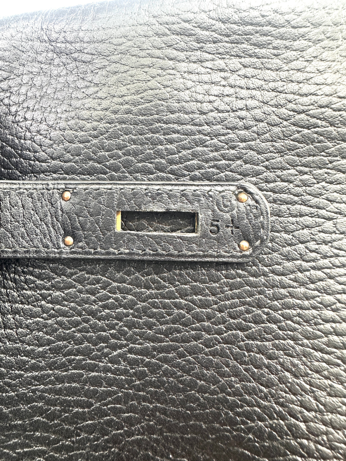 Hermès Kelly 32 Retourne Noir Ardennes Leather GHW