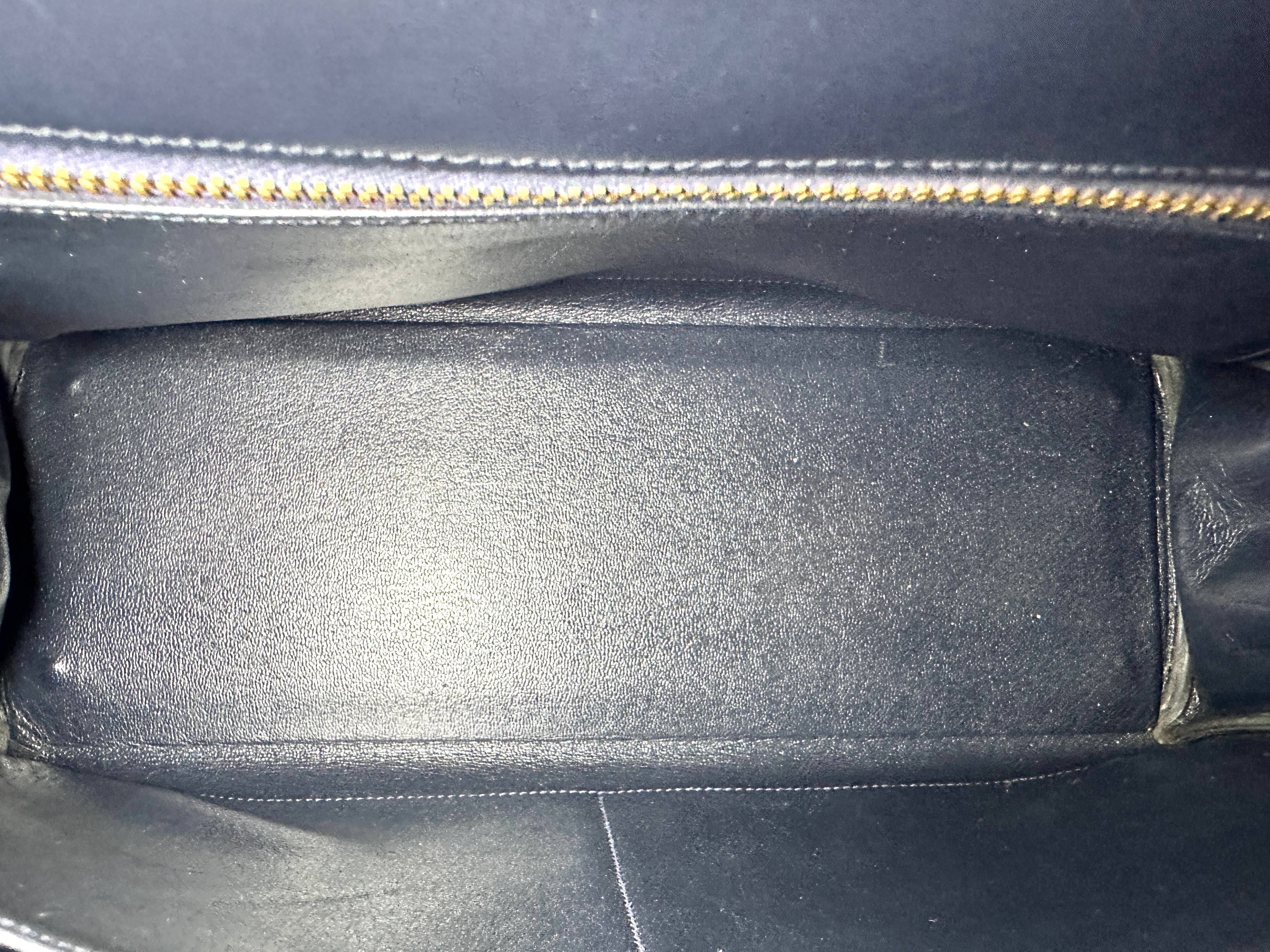 Hermès Kelly 32 Retourne Noir Box Calfskin GHW