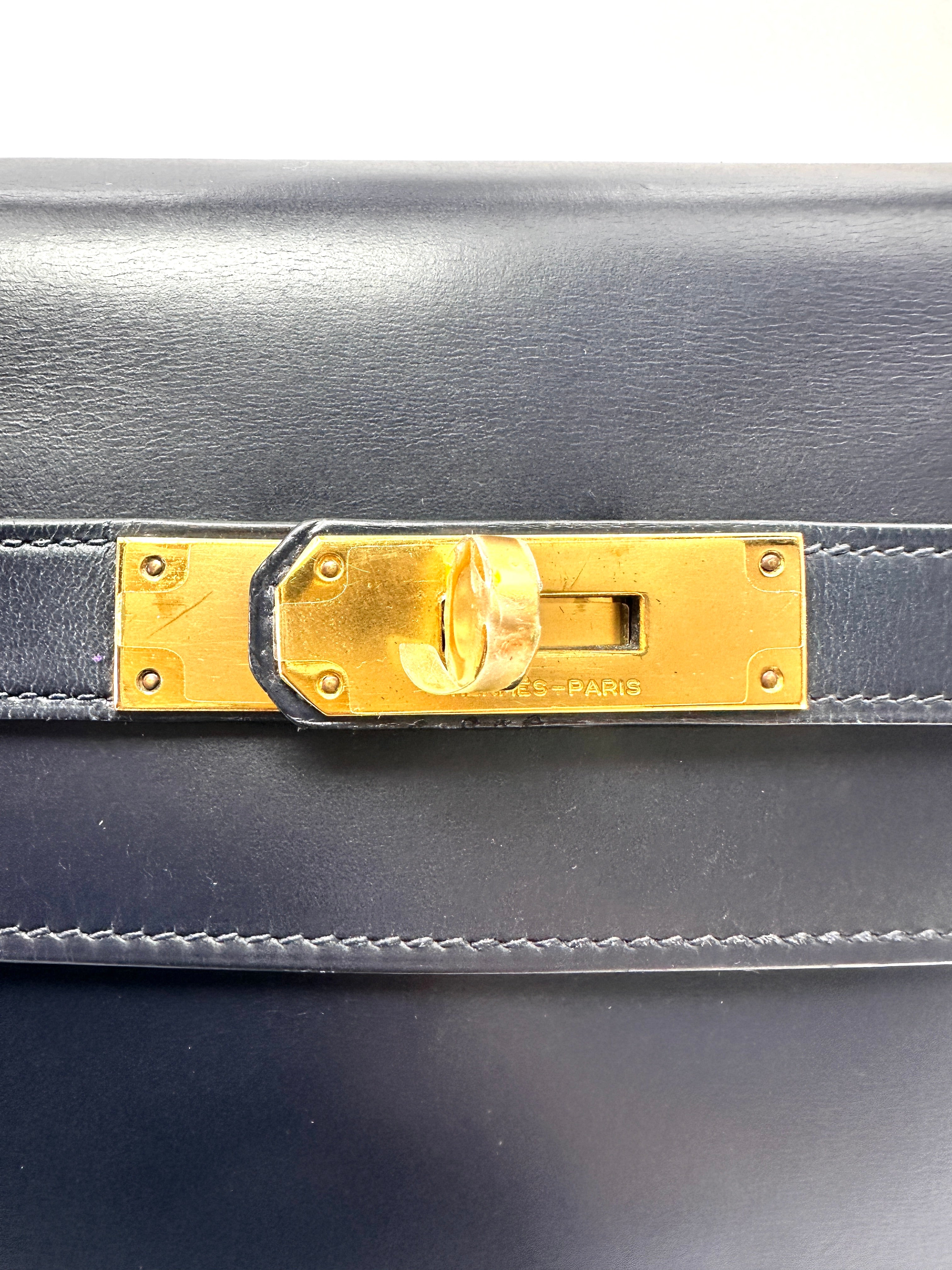 Hermès Kelly 32 Retourne Noir Box Calfskin GHW