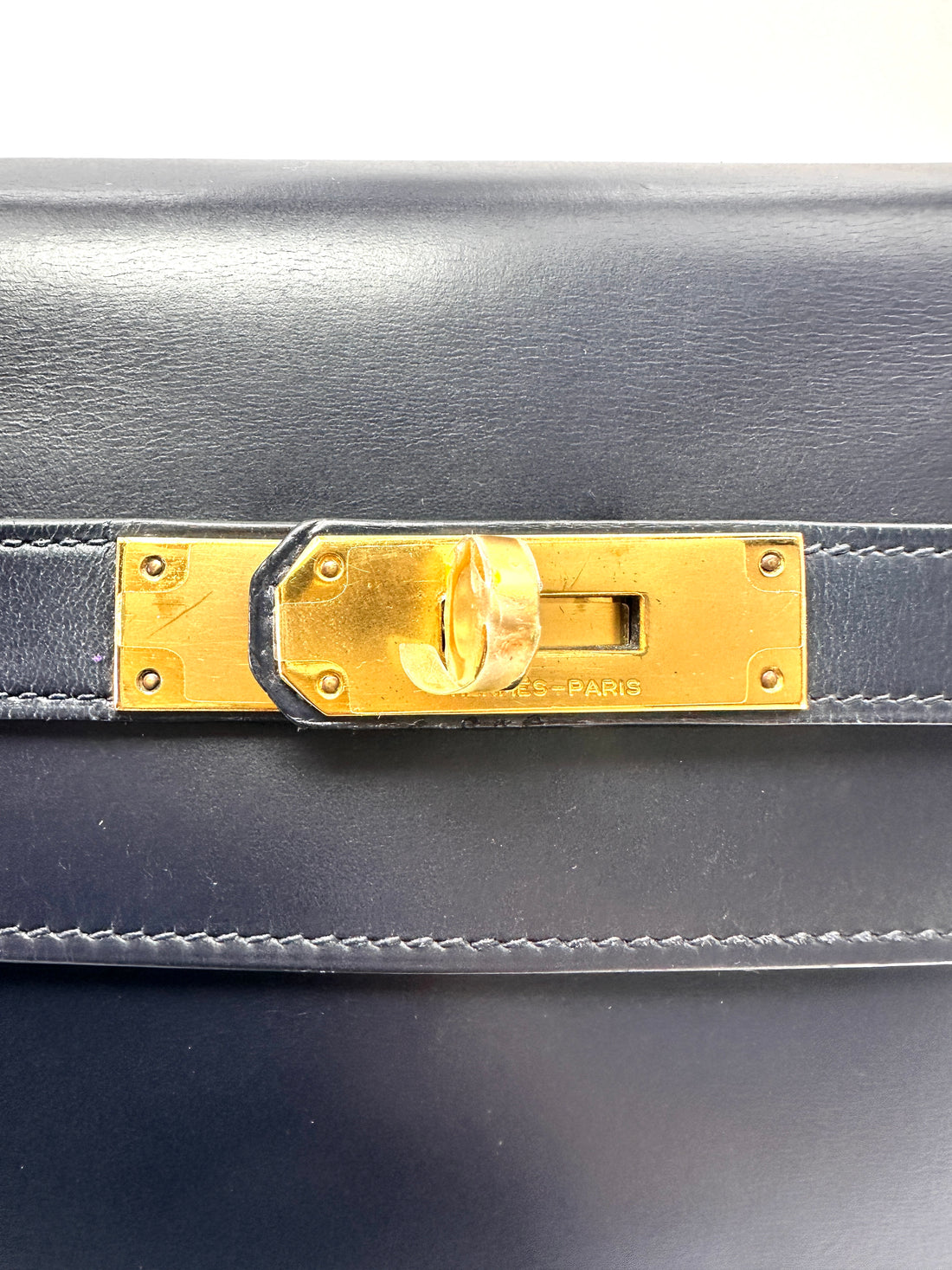 Hermès Kelly 32 Retourne Noir Box Calfskin GHW