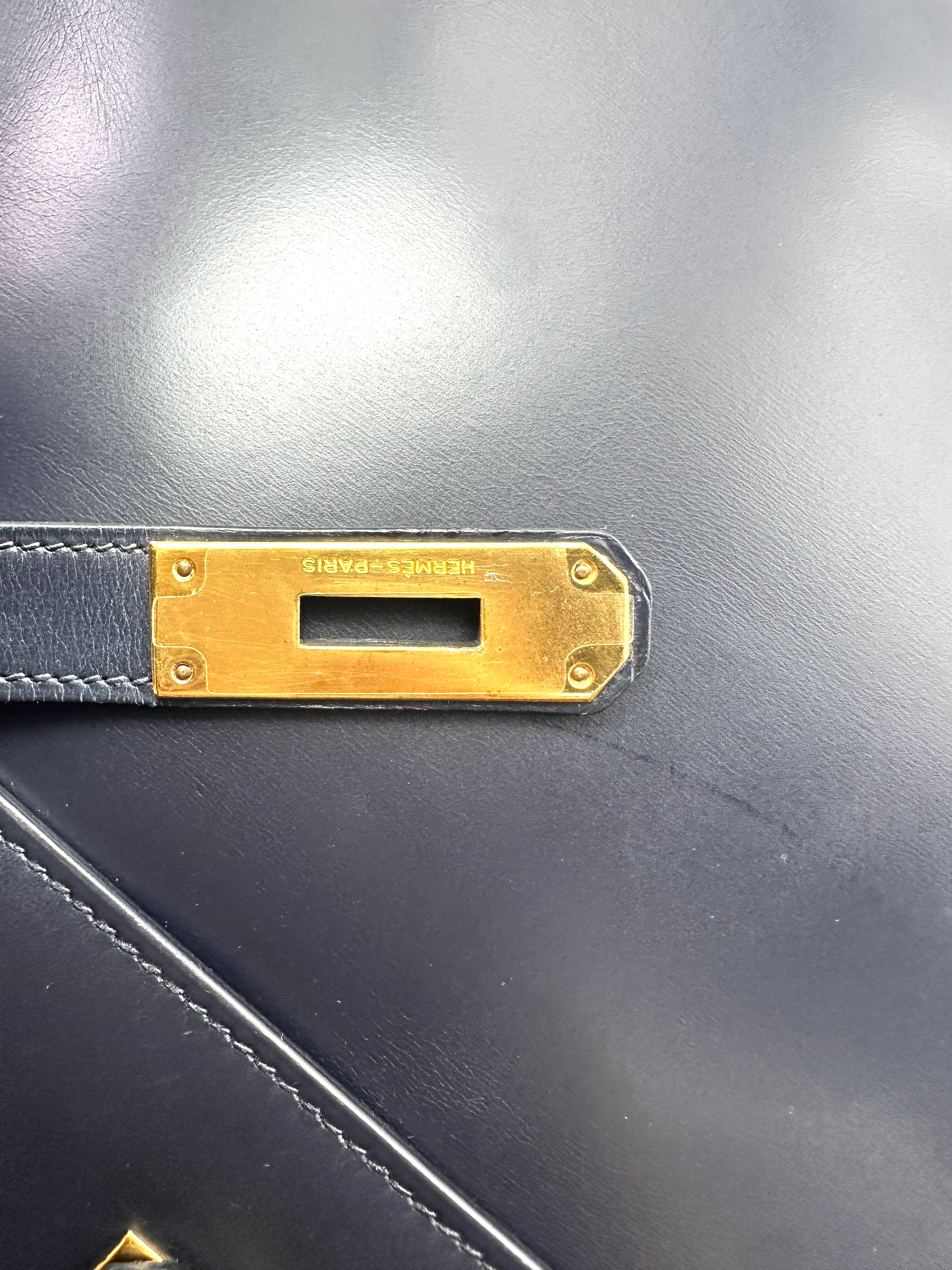 Hermès Kelly 32 Retourne Noir Box Calfskin GHW