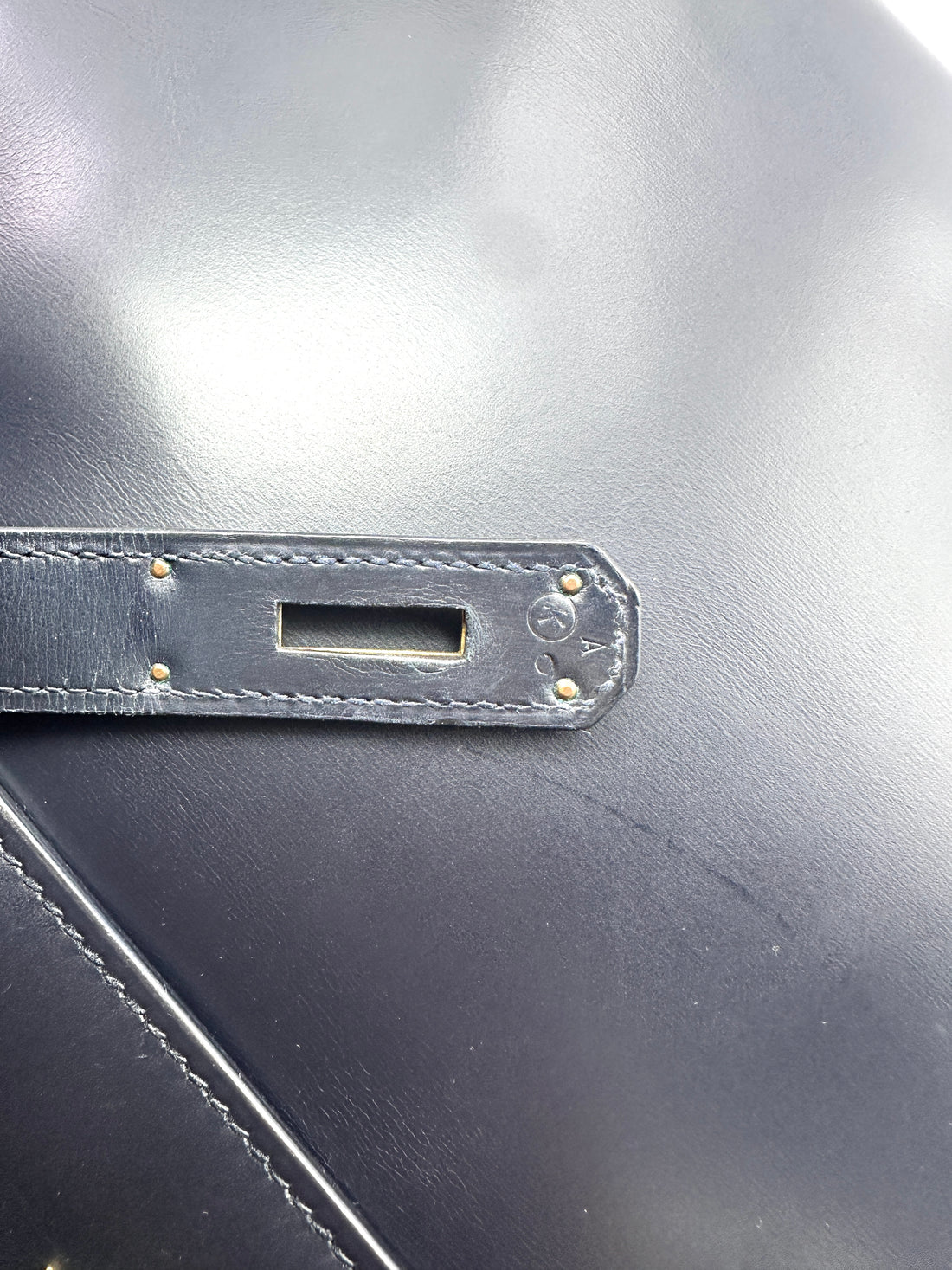 Hermès Kelly 32 Retourne Noir Box Calfskin GHW