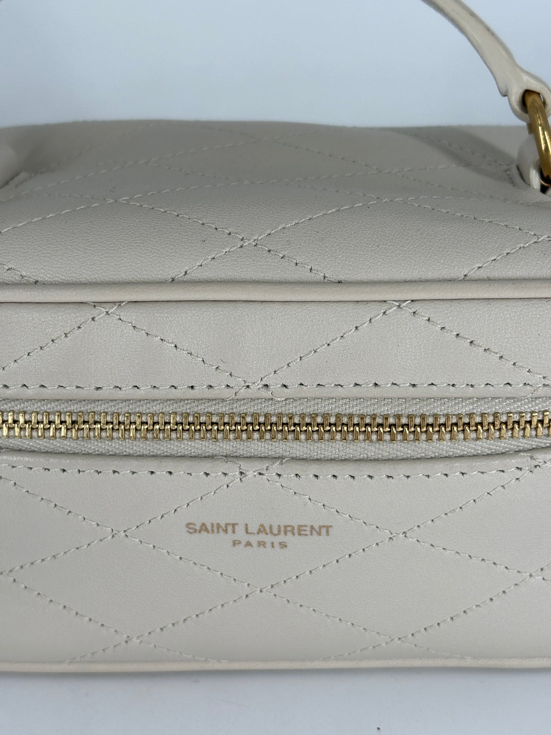 Saint Laurent Grain De Poudre Quilted Vanity Bag Top Handle Crema Soft