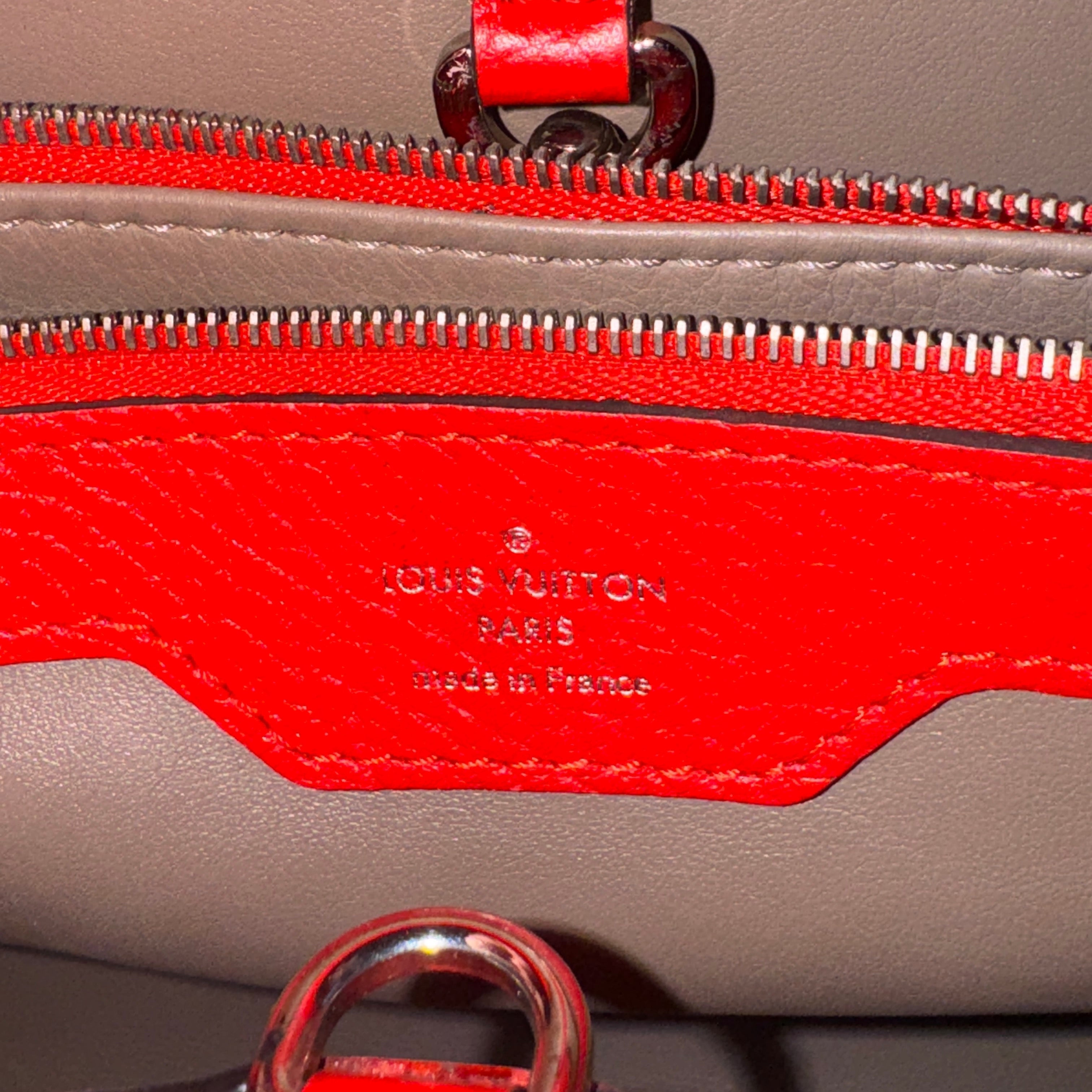 Louis Vuitton Taurillon Capucines PM Handbag red in leather