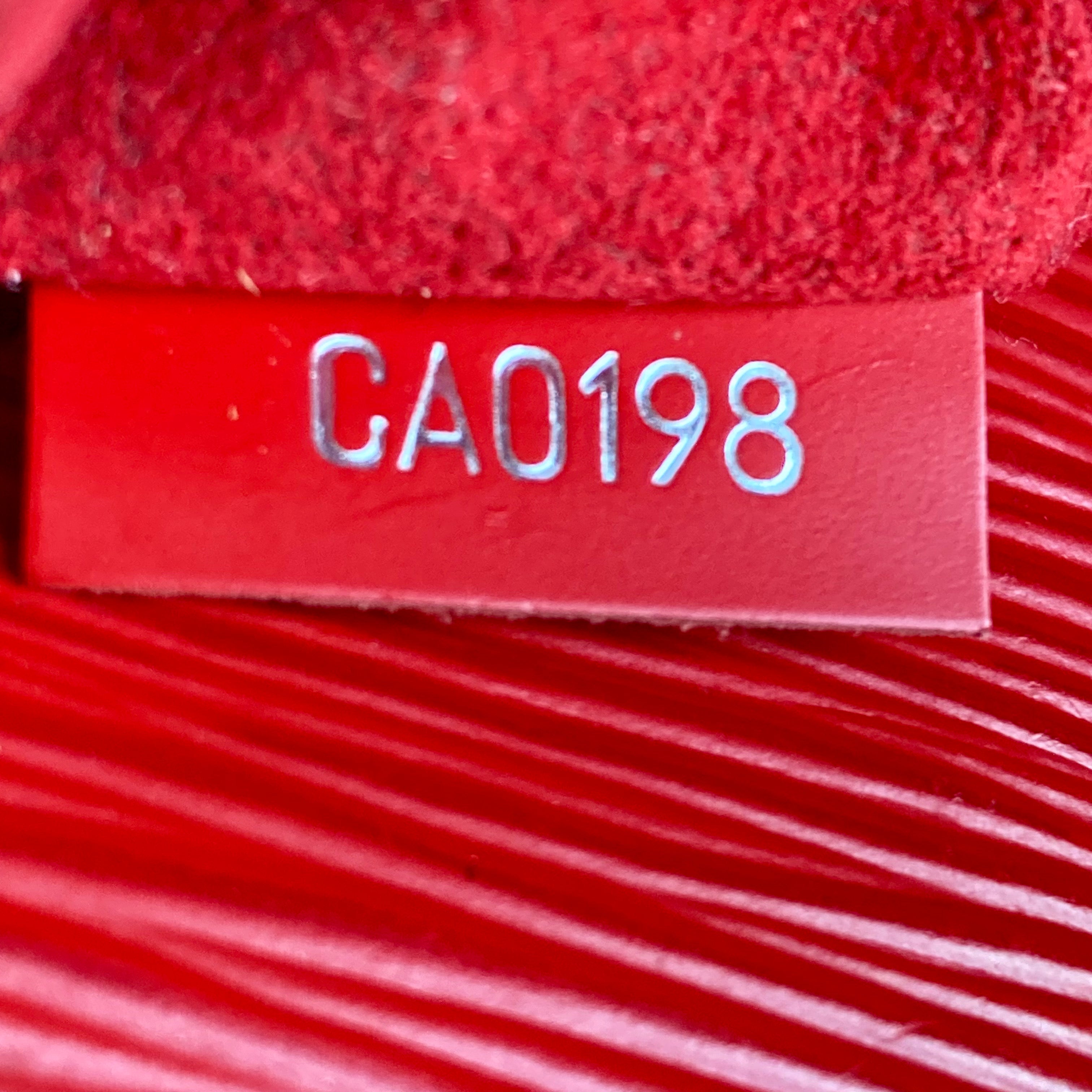 Louis Vuitton Monogram Epi Saint Michel Coquelicot