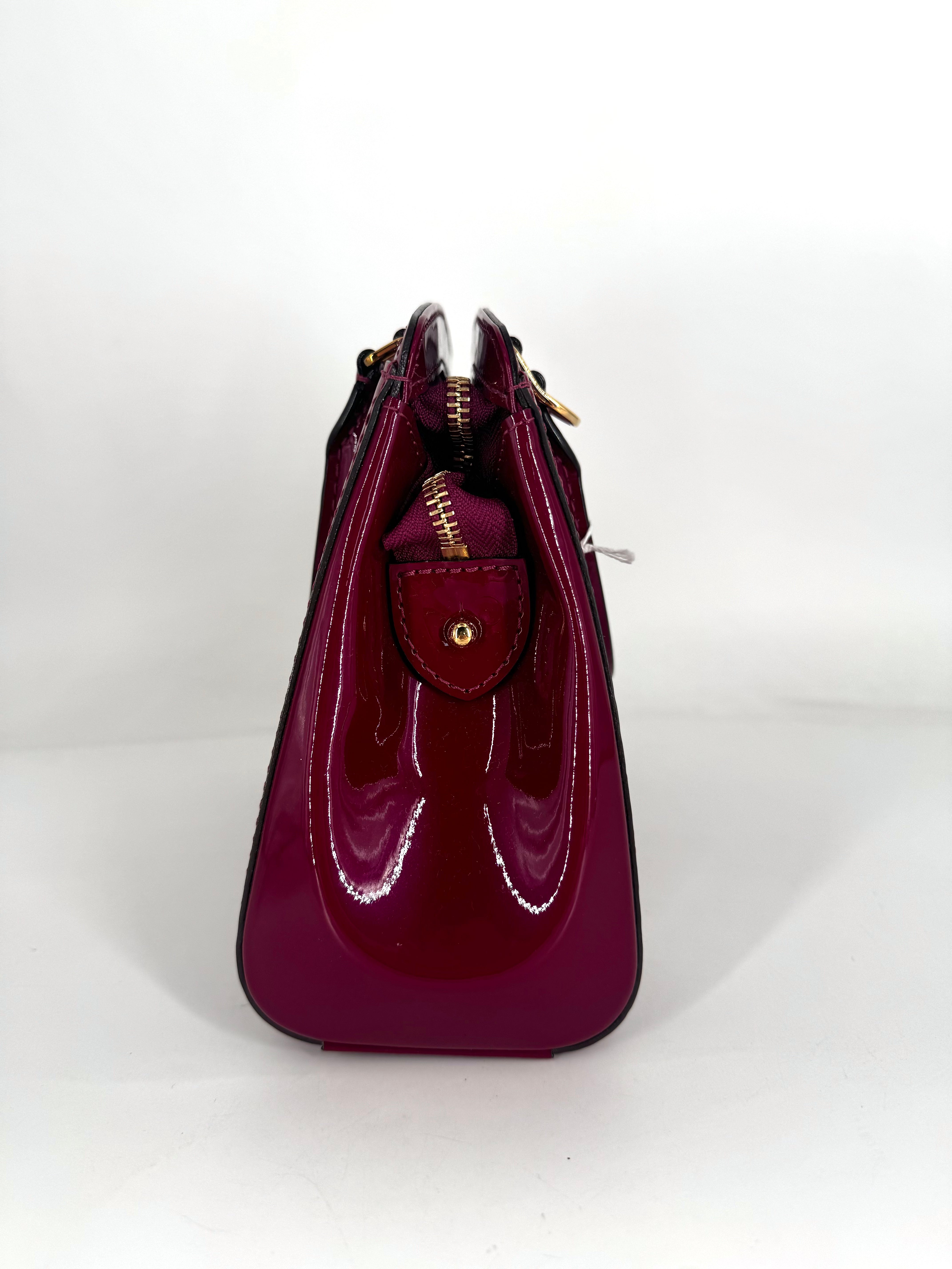 Louis Vuitton Magenta Monogram Vernis Brea