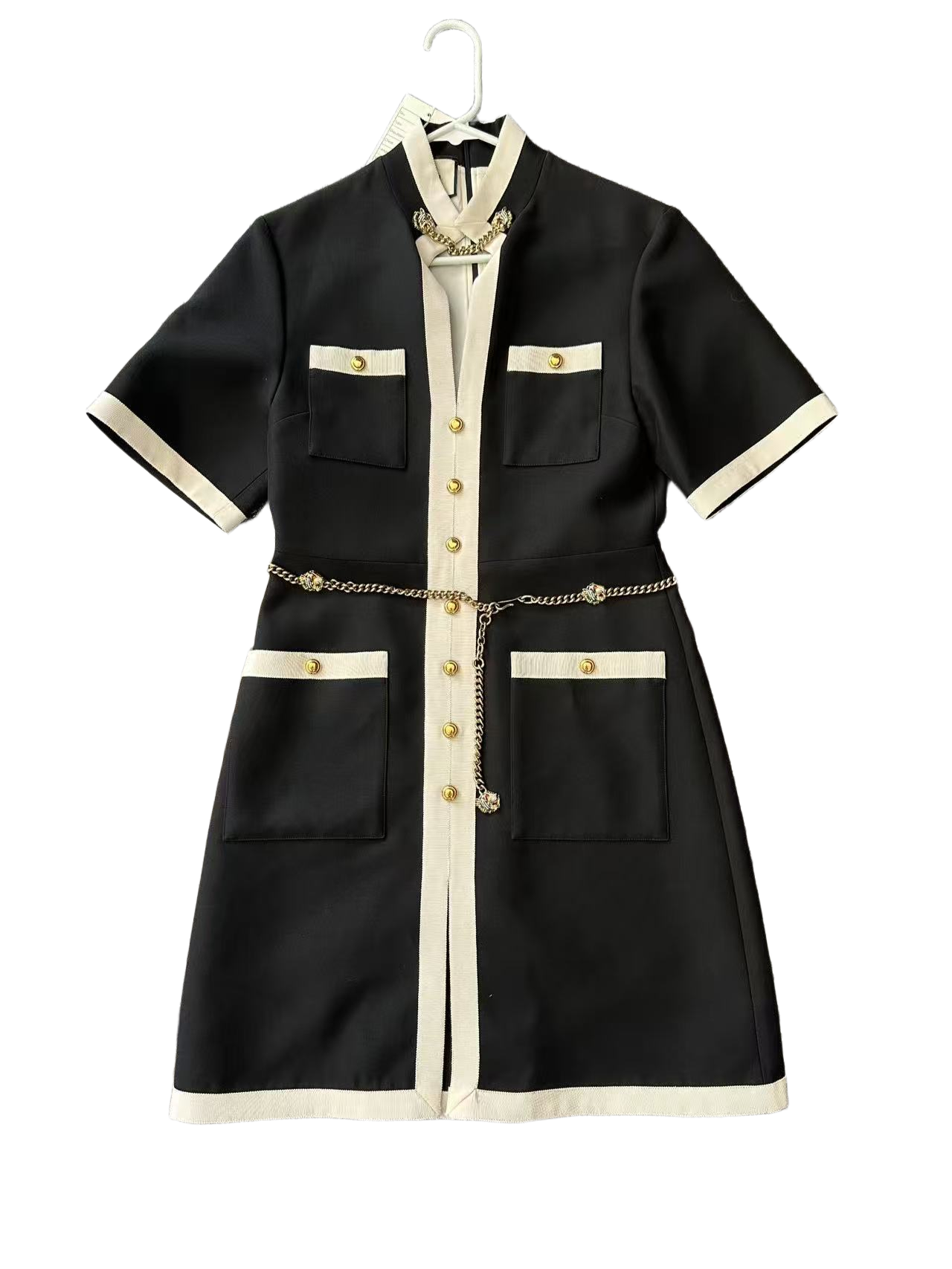 [eBay Live] Gucci Women’s Black & White Short-Sleeve Button-Up Blazer Dress With Gold Accent