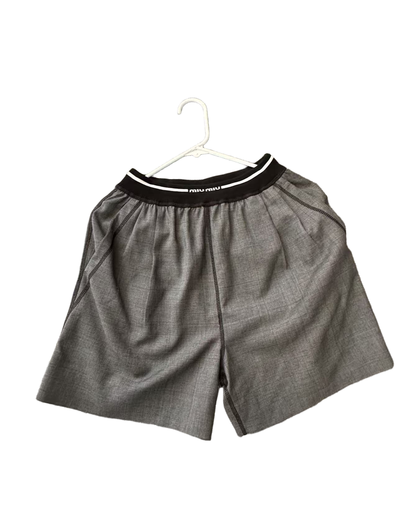 [eBay Live] Miu Miu Gray Plaid Wool-Blend Elastic Waist Shorts 36