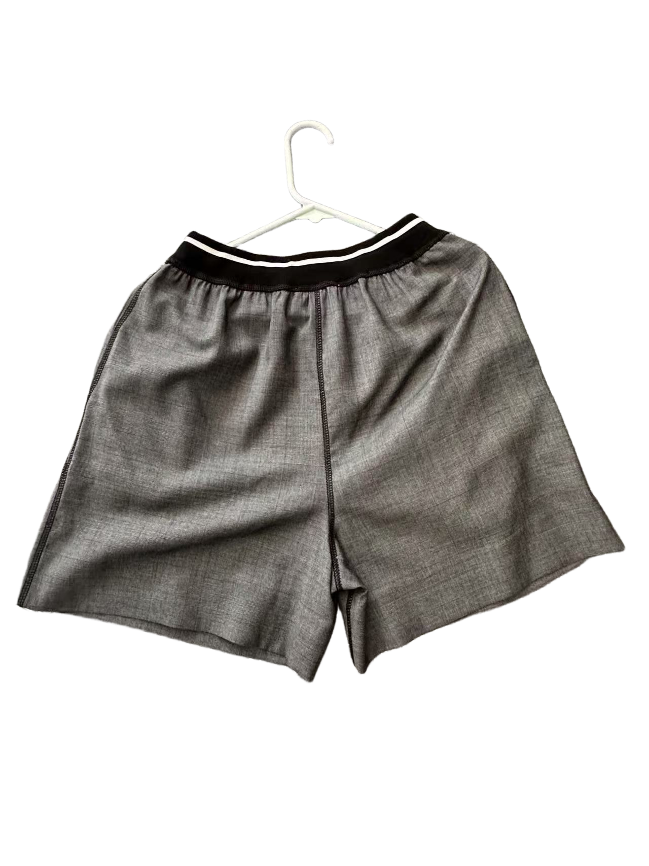 [eBay Live] Miu Miu Gray Plaid Wool-Blend Elastic Waist Shorts 36