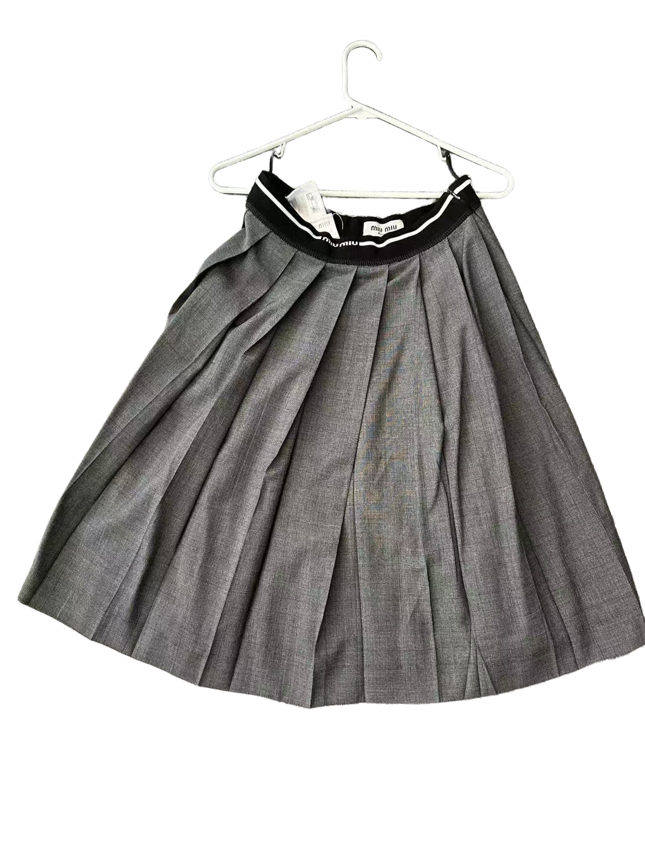 [eBay Live] Miu Miu Womens Gray Pleated Mini Skirt With Elastic Waistband 38