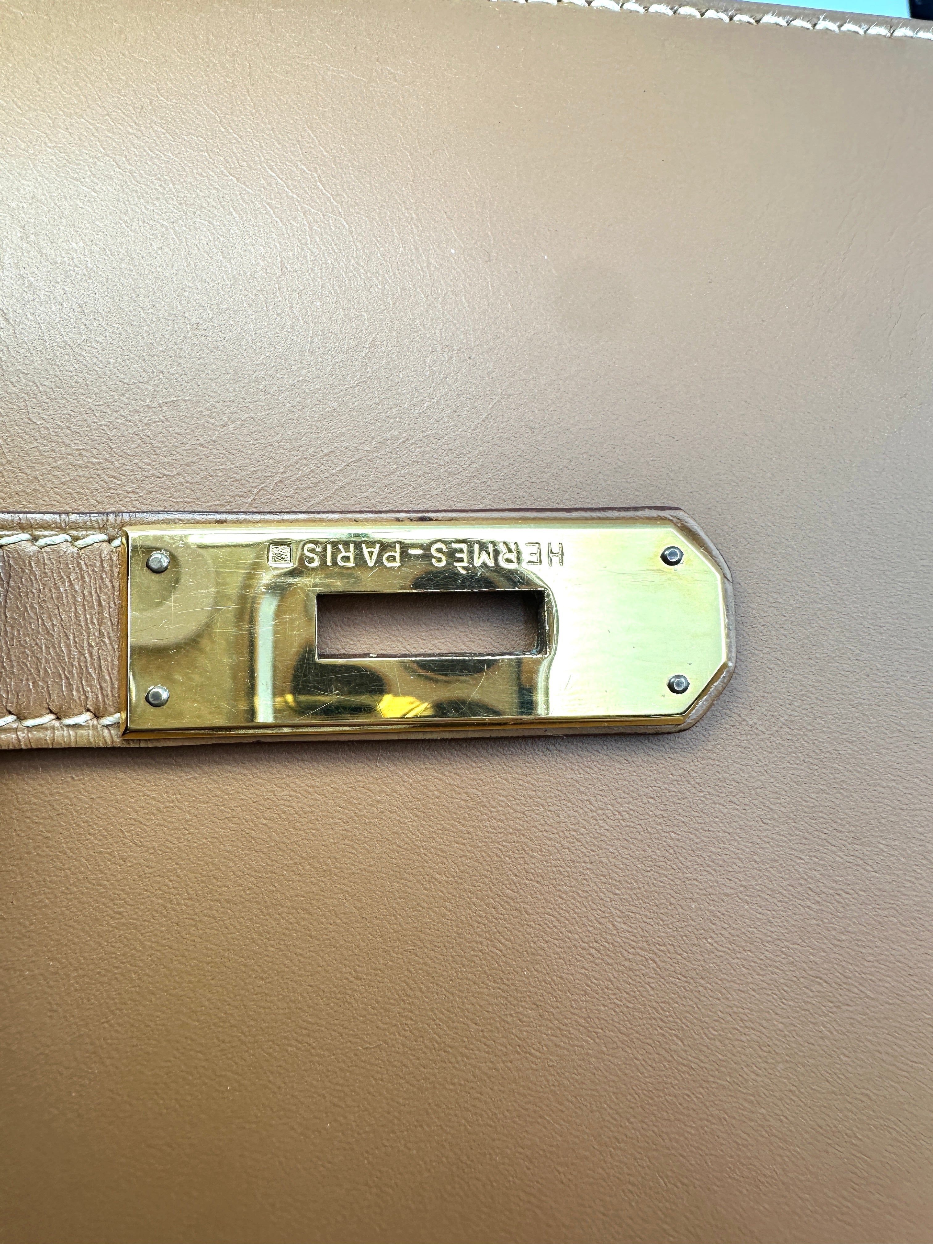 Hermès Kelly 32 Sellier Gold Box Calfskin GHW