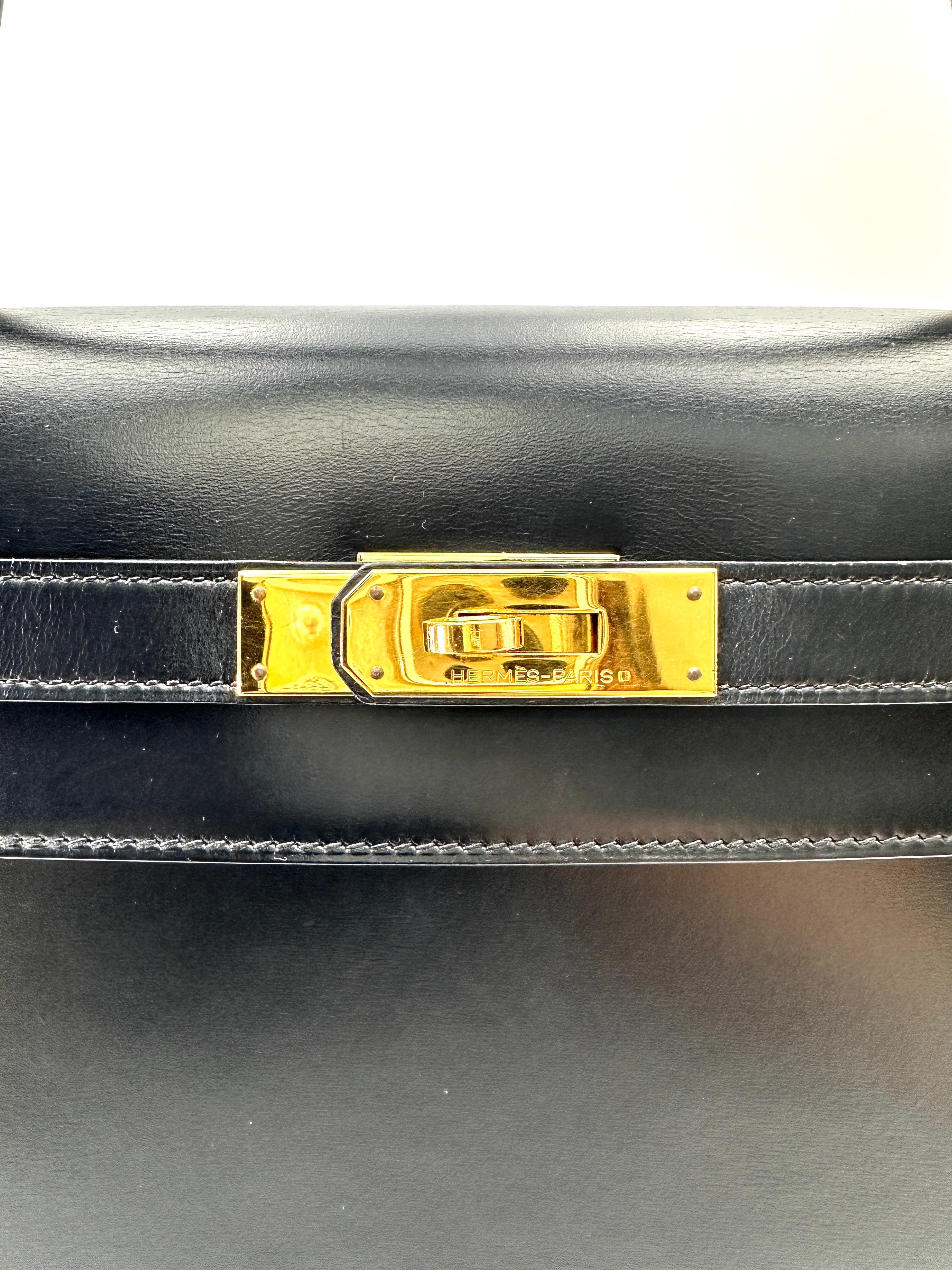 Hermès Kelly 32 Sellier Noir Box Calfskin GHW